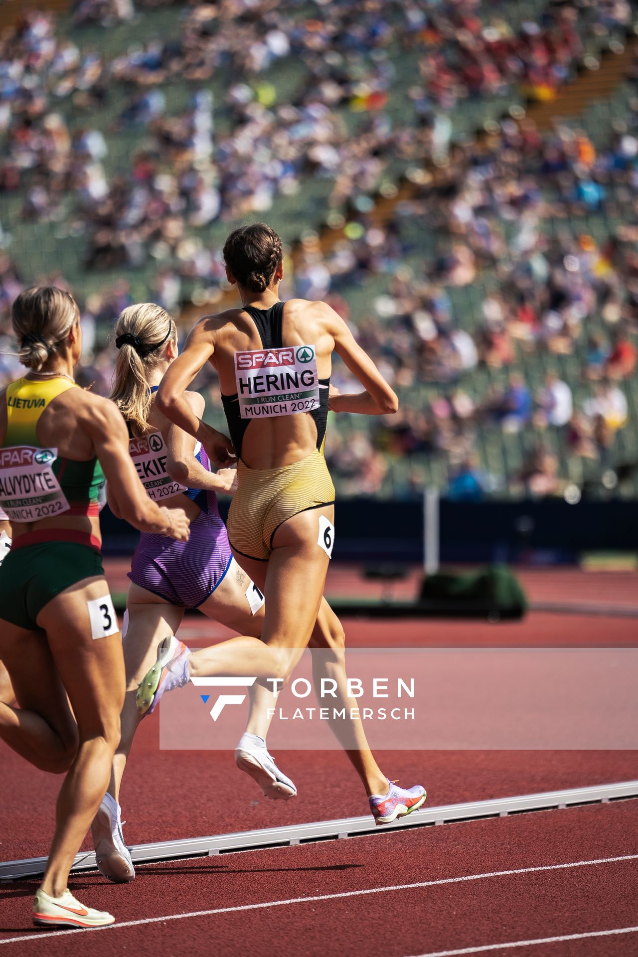 Christina Hering (GER) im 800m Vorlauf am 18.08.2022 bei den Leichtathletik-Europameisterschaften in Muenchen