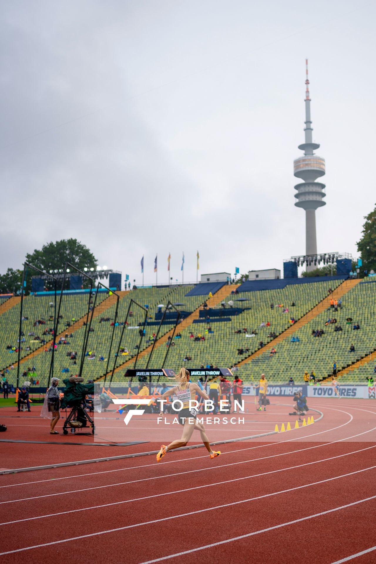 Alica Schmidt (GER) in der 4x400m Staffel am 19.08.2022 bei den Leichtathletik-Europameisterschaften in Muenchen