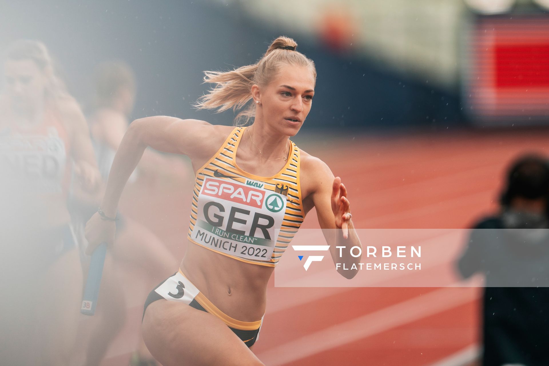 Luna Thiel (GER) in der 4x400m Staffel von Deutschland am 19.08.2022 bei den Leichtathletik-Europameisterschaften in Muenchen