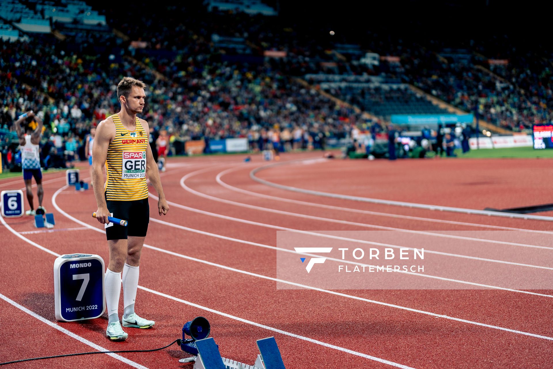 Marvin Schlegel (GER) als Startlaeufer der 4x400m Staffel am 20.08.2022 bei den Leichtathletik-Europameisterschaften in Muenchen