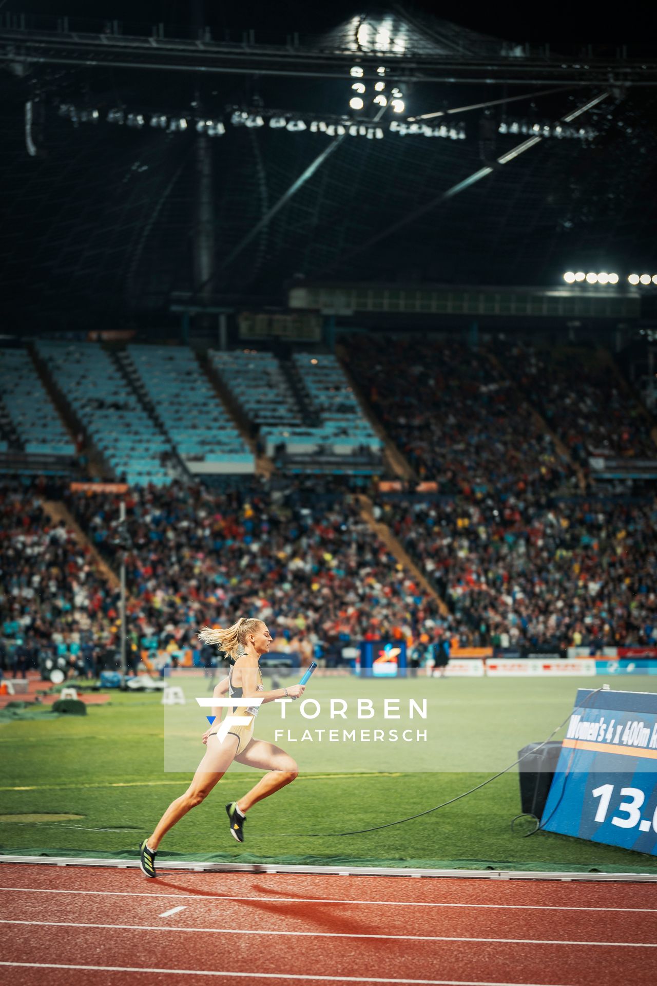 Luna Thiel (GER) mit der 4x400m Staffel im Finale am 20.08.2022 bei den Leichtathletik-Europameisterschaften in Muenchen