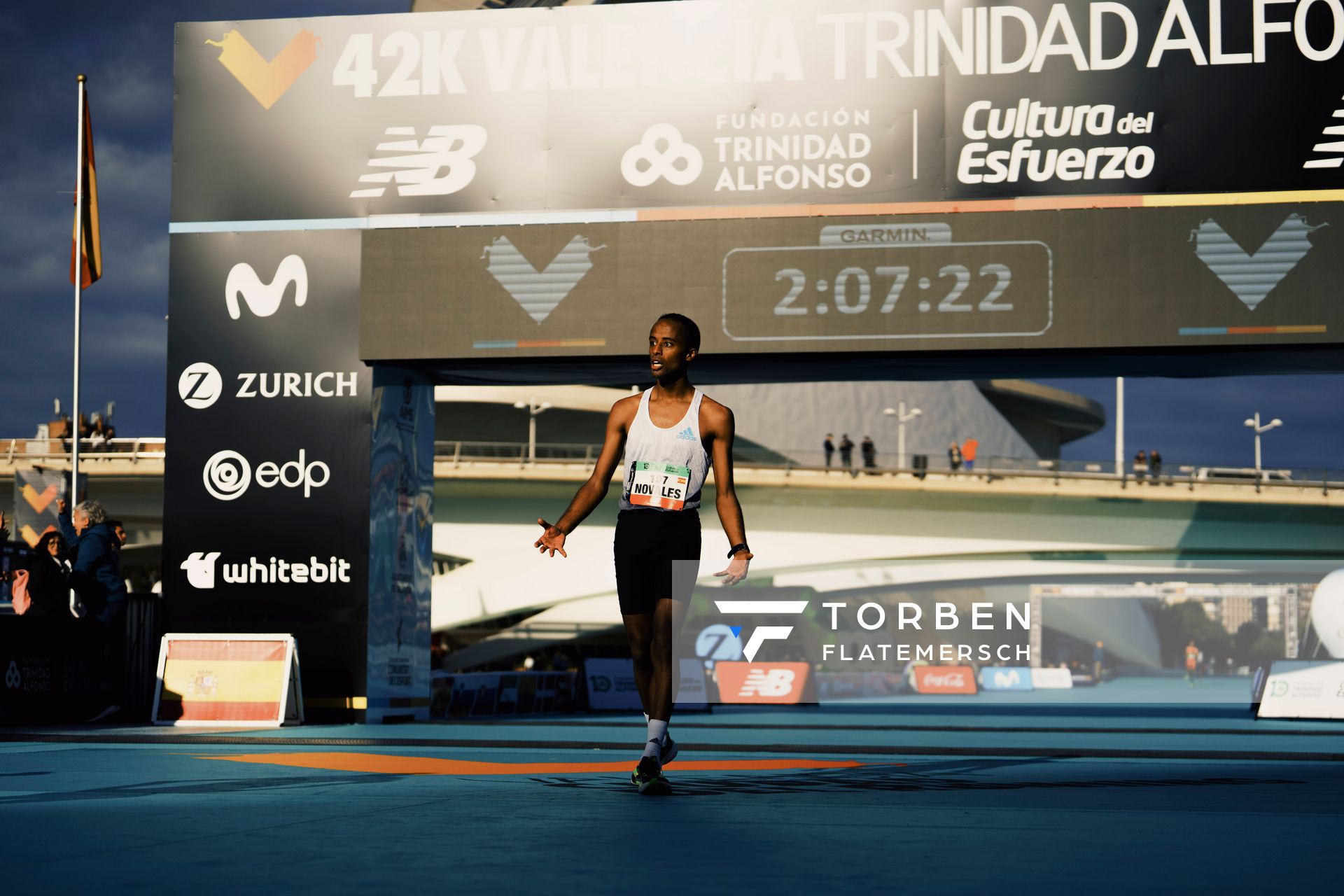 Tariku Novales (ESP) am 04.12.2022 beim 42th Valencia Marathon Trinidad Alfonso 2022