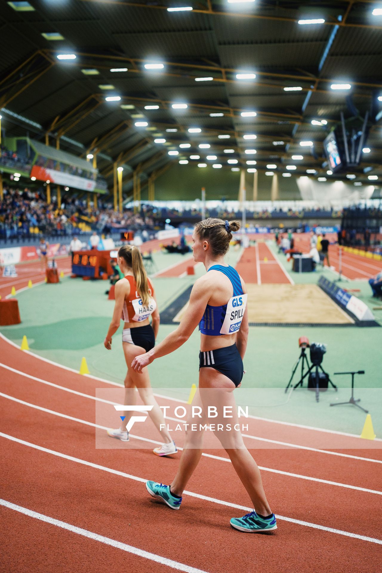 Tanja Spill (LAV Bayer Uerdingen/ Dorm.) bei den Deutschen Leichtathletik-Hallenmeisterschaften am 18.02.2023 in der Helmut-Koernig-Halle in Dortmund