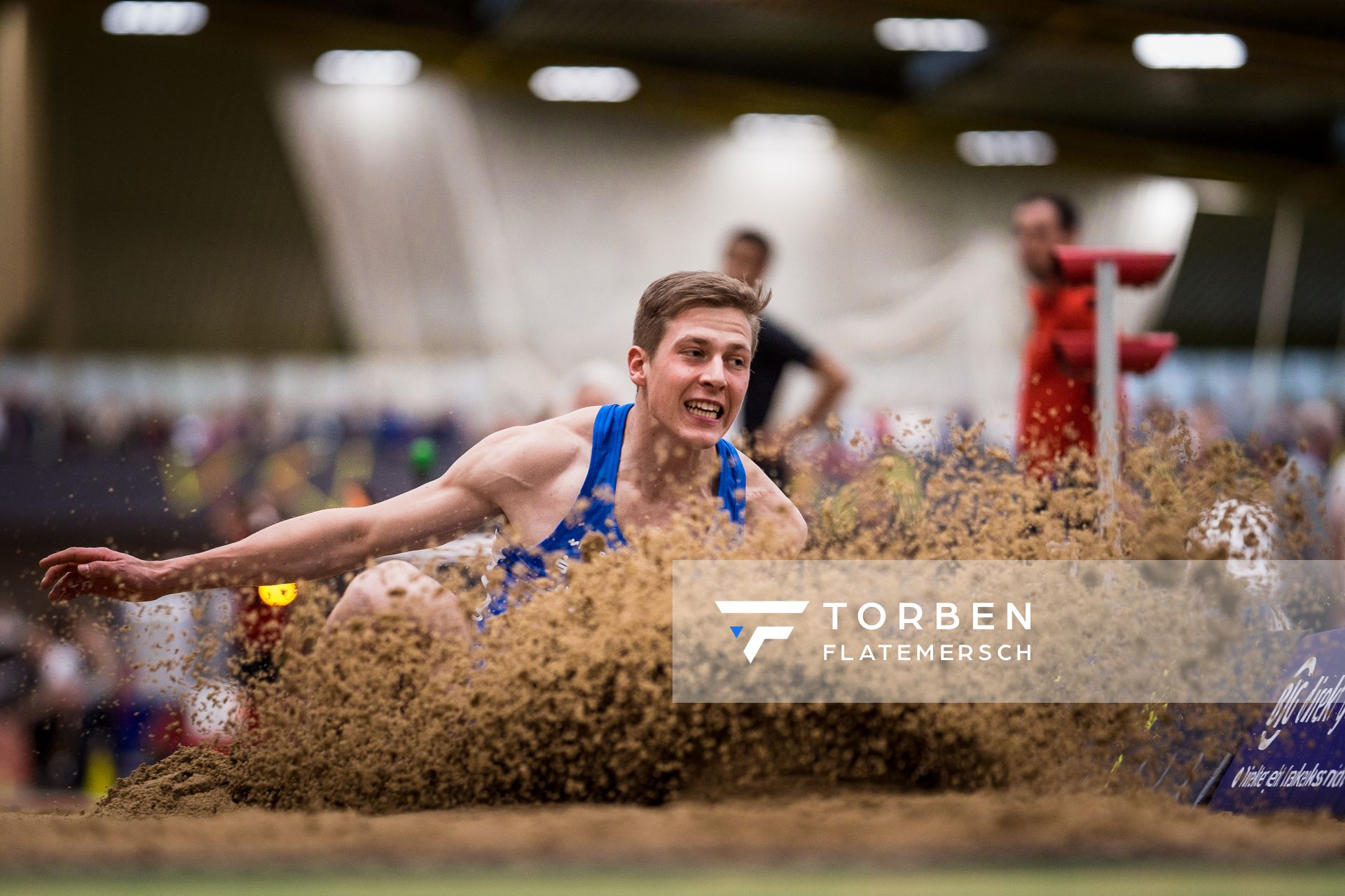 Max Hess (LAC Erdgas Chemnitz) bei den Deutschen Leichtathletik-Hallenmeisterschaften am 18.02.2023 in der Helmut-Koernig-Halle in Dortmund