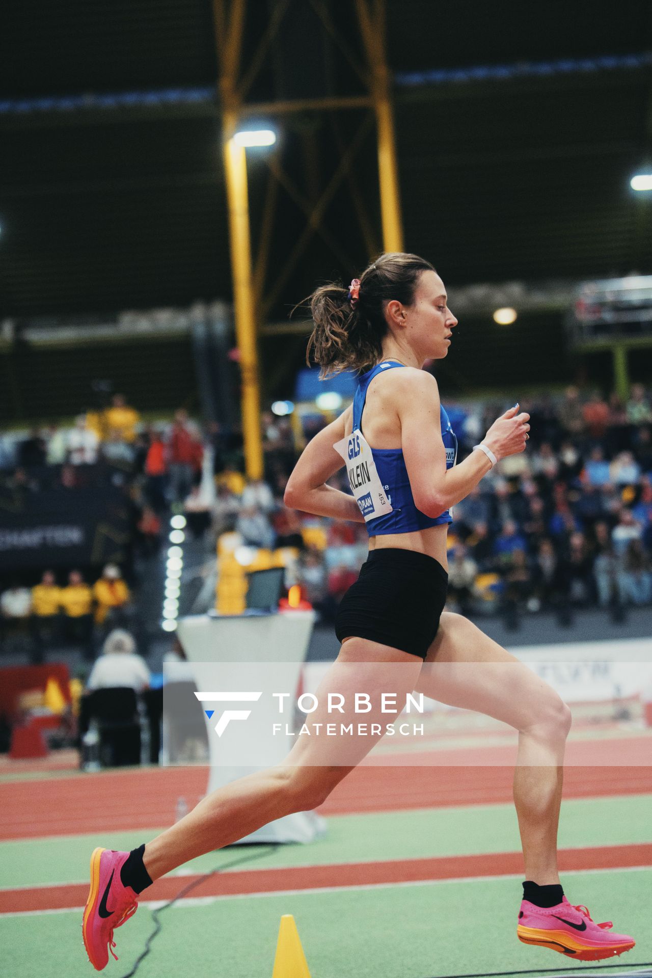 Hanna Klein (LAV Stadtwerke Tuebingen) bei den Deutschen Leichtathletik-Hallenmeisterschaften am 18.02.2023 in der Helmut-Koernig-Halle in Dortmund