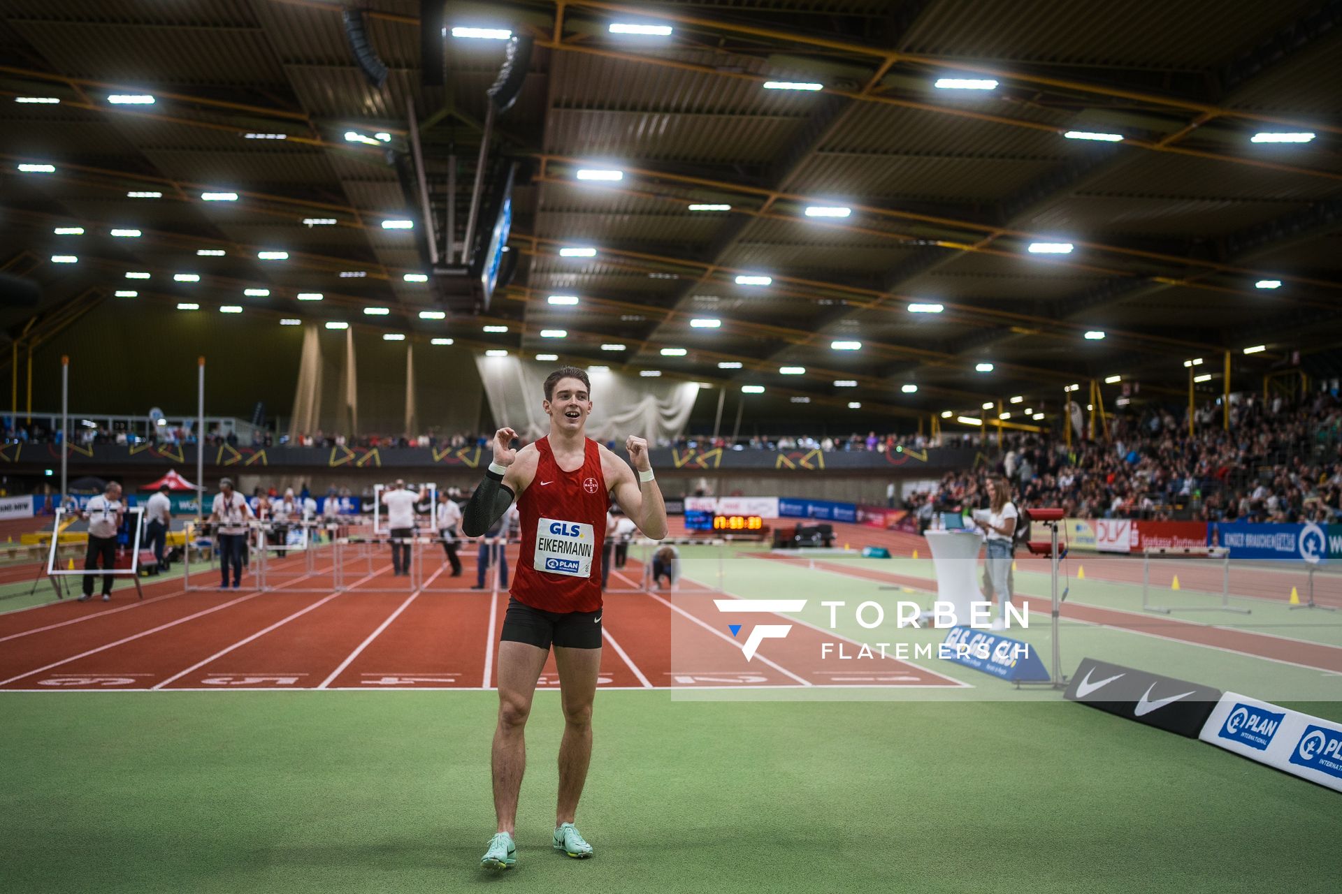 Tim Eikermann (TSV Bayer 04 Leverkusen) bei den Deutschen Leichtathletik-Hallenmeisterschaften am 18.02.2023 in der Helmut-Koernig-Halle in Dortmund