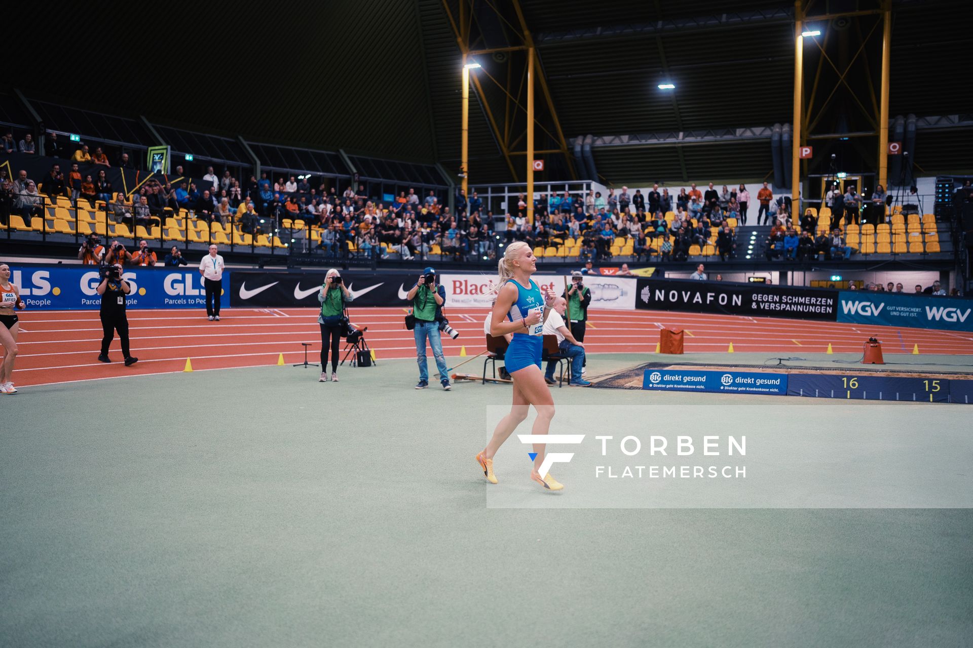 Monika Zapalska (TV Wattenscheid 01) bei den Deutschen Leichtathletik-Hallenmeisterschaften am 18.02.2023 in der Helmut-Koernig-Halle in Dortmund