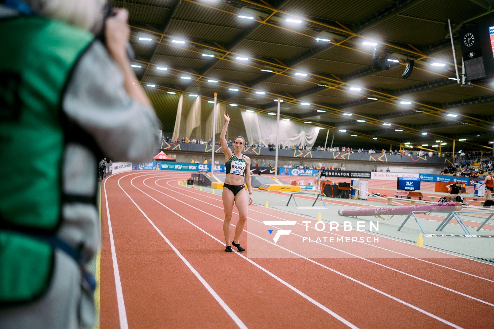 Cindy Roleder (SV Halle) bei den Deutschen Leichtathletik-Hallenmeisterschaften am 18.02.2023 in der Helmut-Koernig-Halle in Dortmund