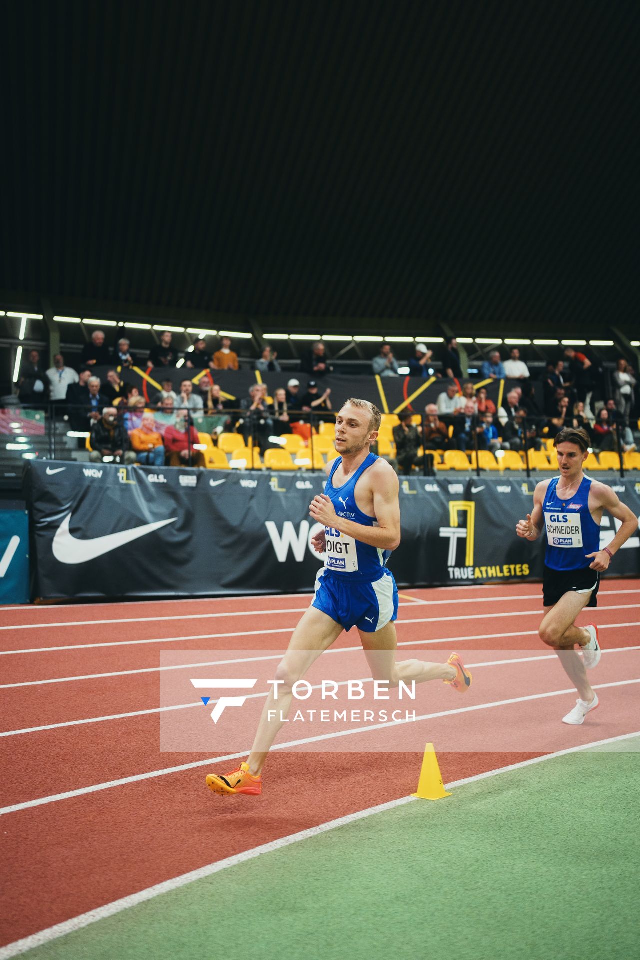 Nils Voigt (TV Wattenscheid 01) bei den Deutschen Leichtathletik-Hallenmeisterschaften am 18.02.2023 in der Helmut-Koernig-Halle in Dortmund