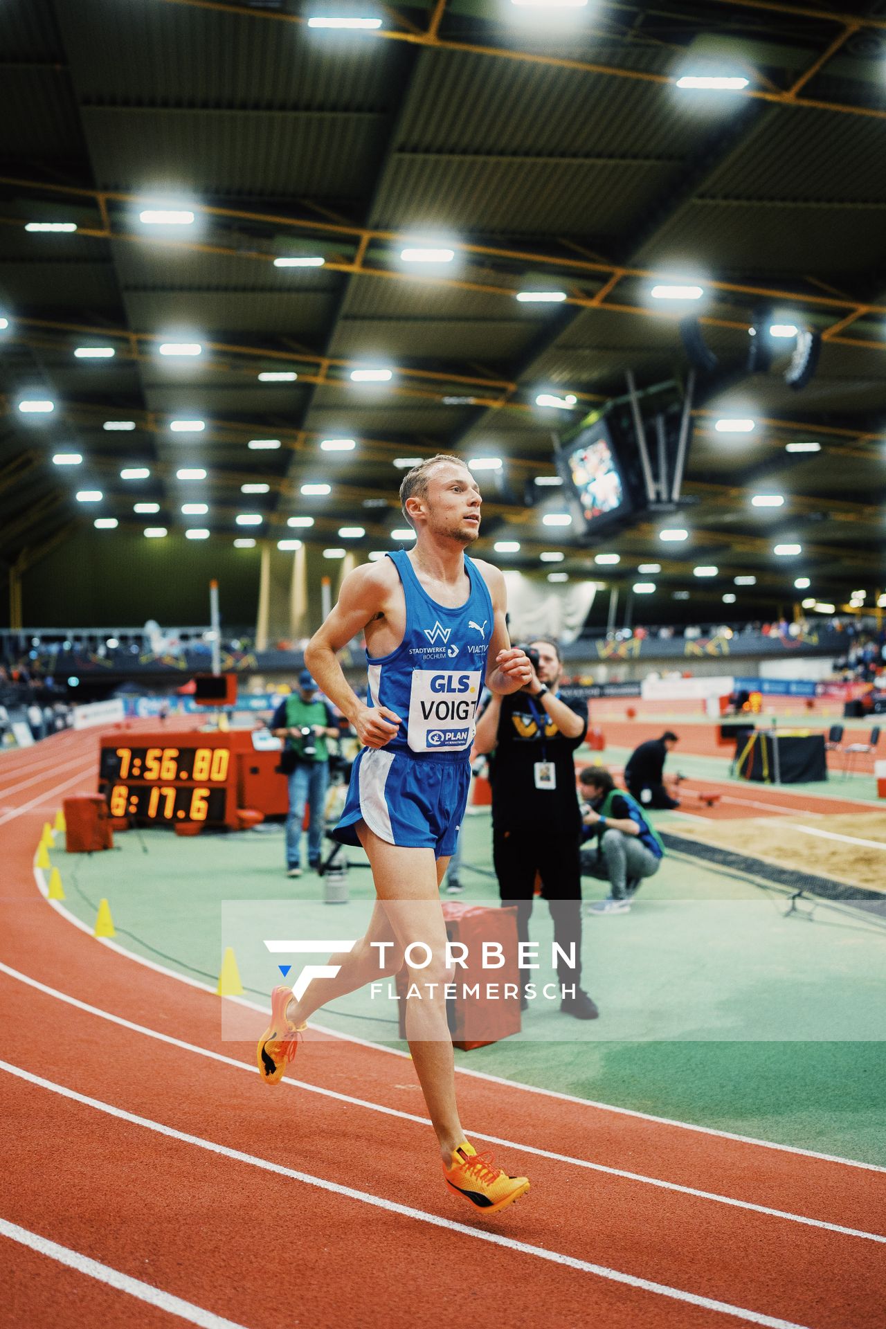 Nils Voigt (TV Wattenscheid 01) bei den Deutschen Leichtathletik-Hallenmeisterschaften am 18.02.2023 in der Helmut-Koernig-Halle in Dortmund