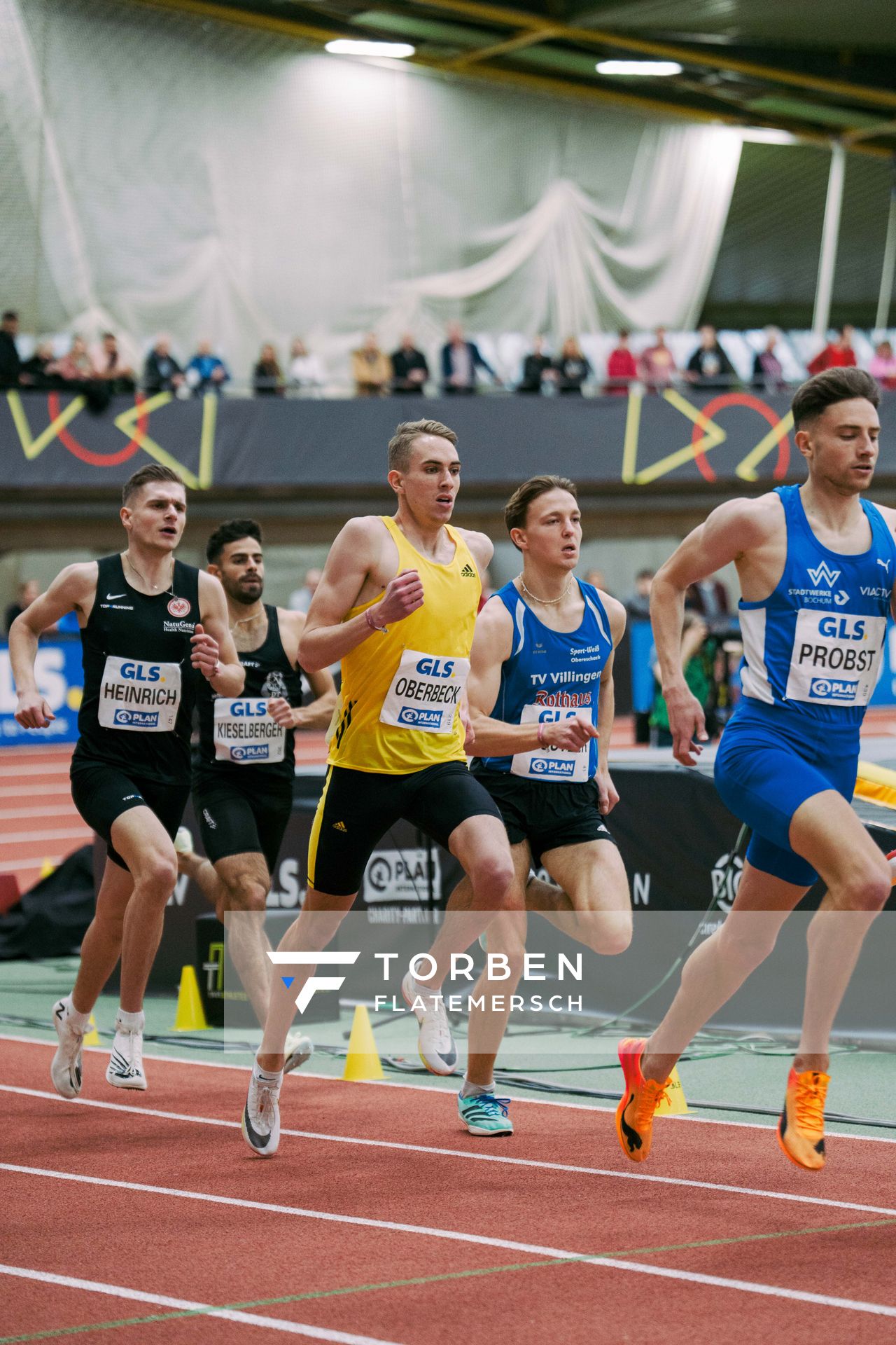 Luis Oberbeck (LG Goettingen), Marius Probst (TV Wattenscheid 01) bei den Deutschen Leichtathletik-Hallenmeisterschaften am 19.02.2023 in der Helmut-Koernig-Halle in Dortmund