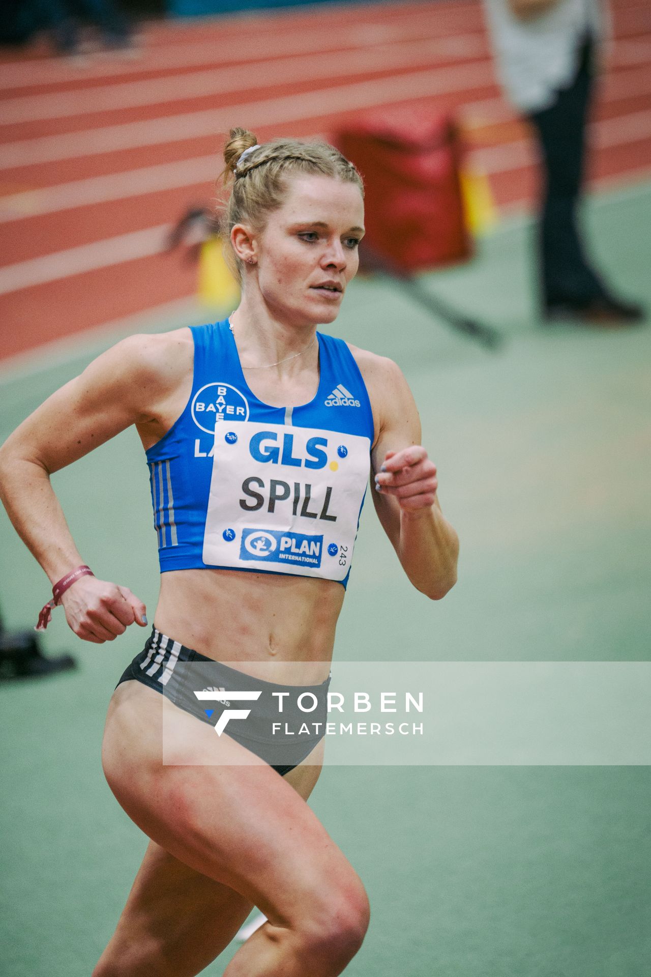 Tanja Spill (LAV Bayer Uerdingen/ Dorm.) bei den Deutschen Leichtathletik-Hallenmeisterschaften am 19.02.2023 in der Helmut-Koernig-Halle in Dortmund