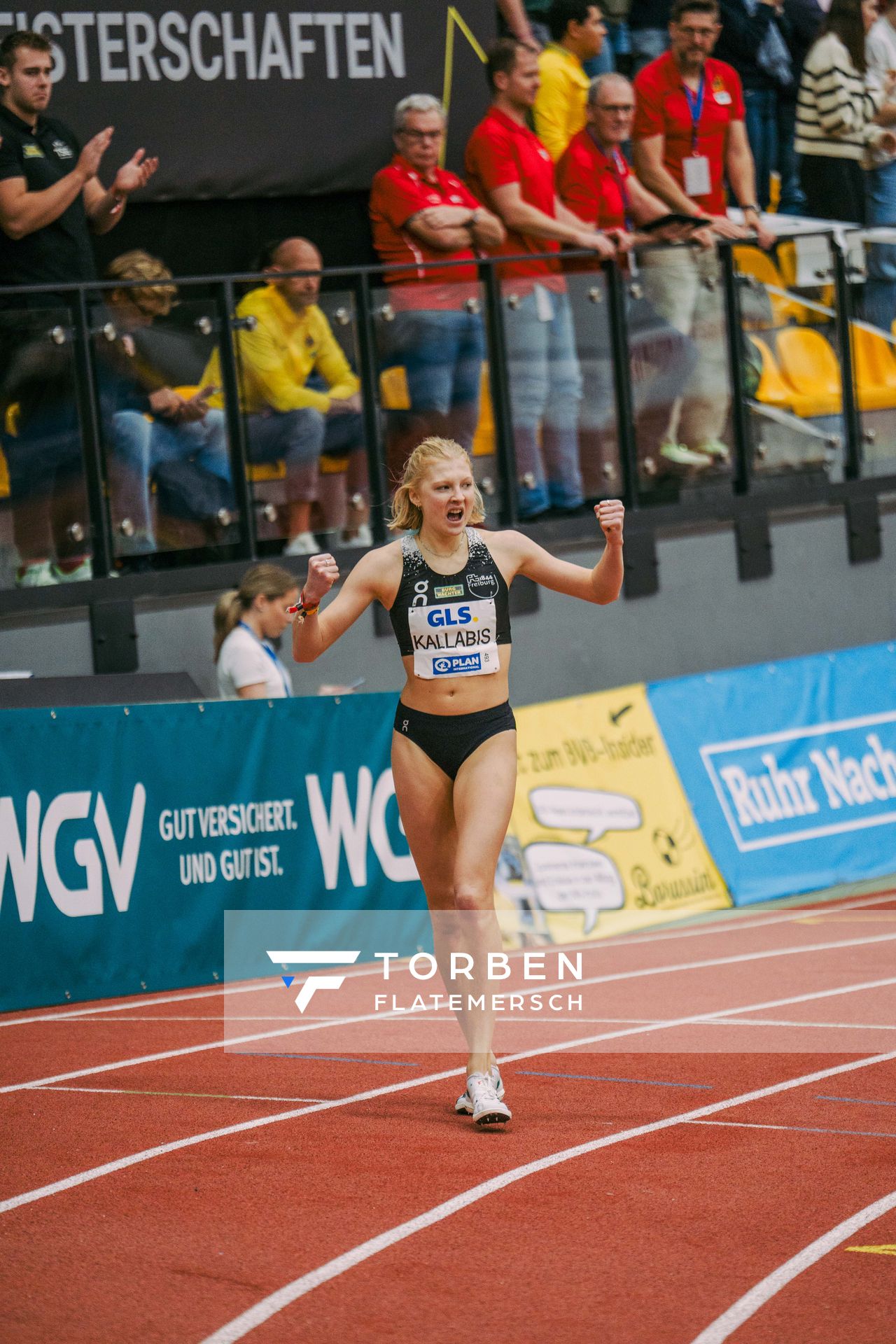 Jolanda Kallabis (FT 1844 Freiburg) bei den Deutschen Leichtathletik-Hallenmeisterschaften am 19.02.2023 in der Helmut-Koernig-Halle in Dortmund