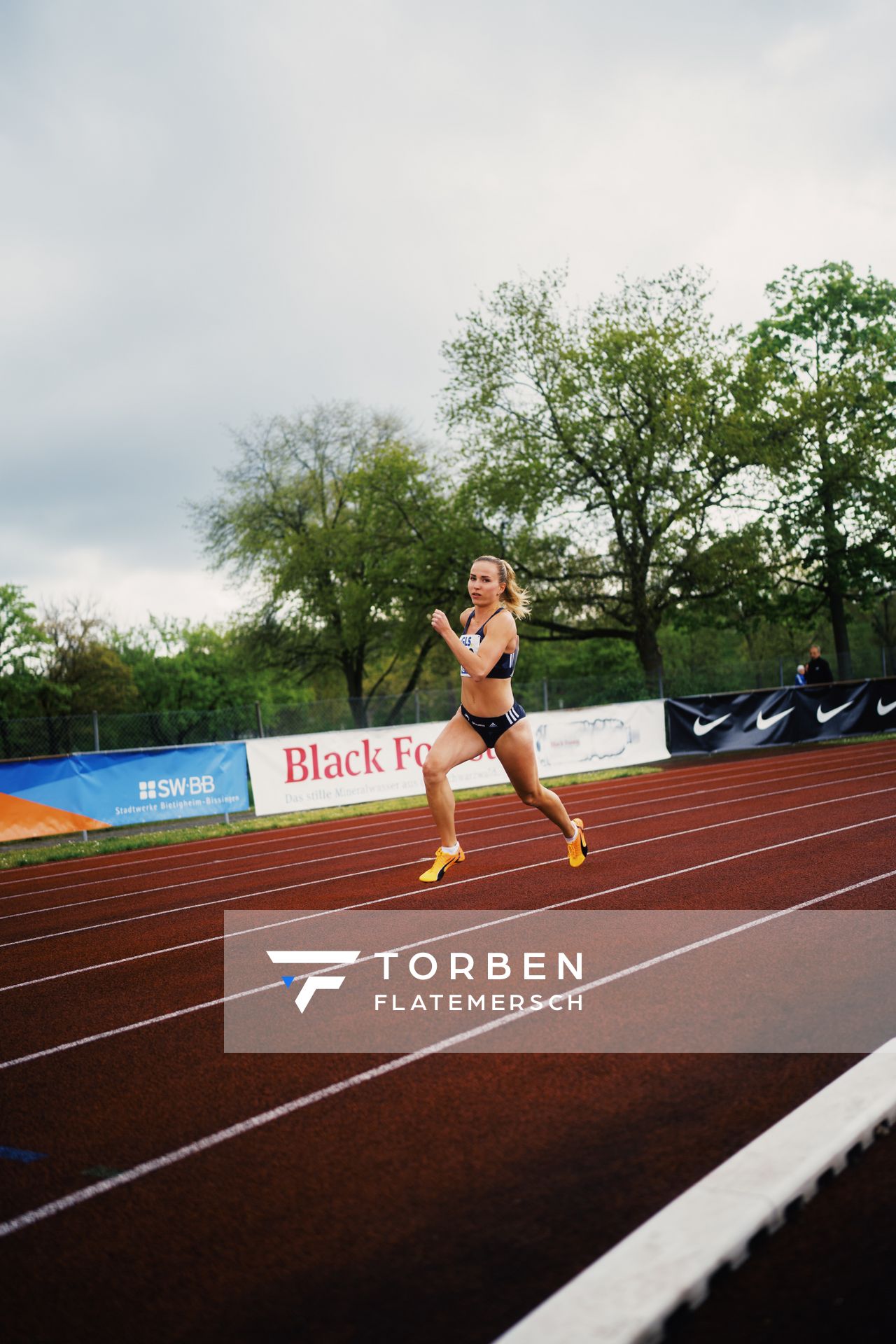 Michelle Janiak (SCC Berlin) am 29.04.2023 bei den deutschen Meisterschaften Langstaffel in Bietigheim-Bissingen