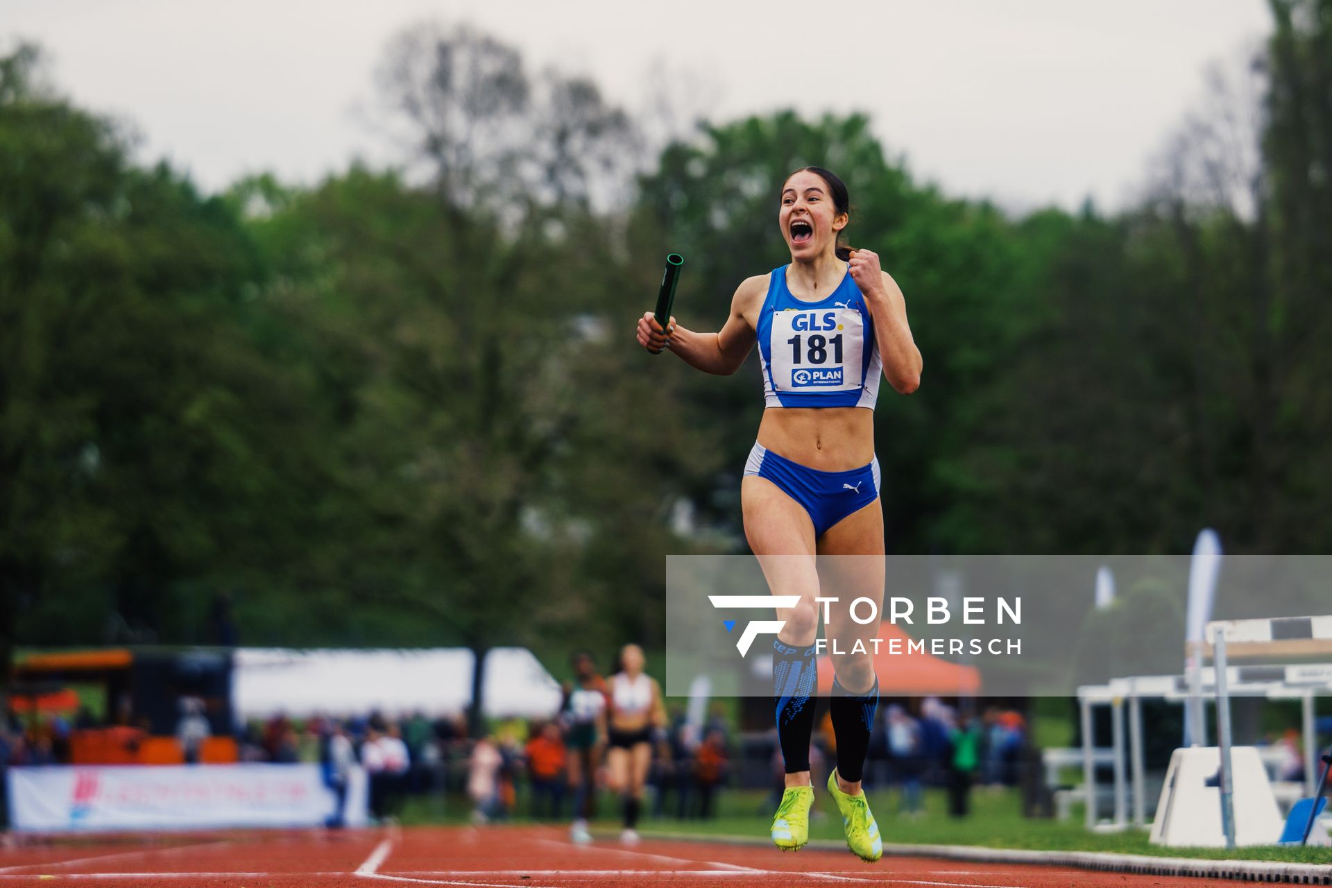 Amelie-Johanna Fraeger (LAC Quelle Fuerth) am 29.04.2023 bei den deutschen Meisterschaften Langstaffel in Bietigheim-Bissingen