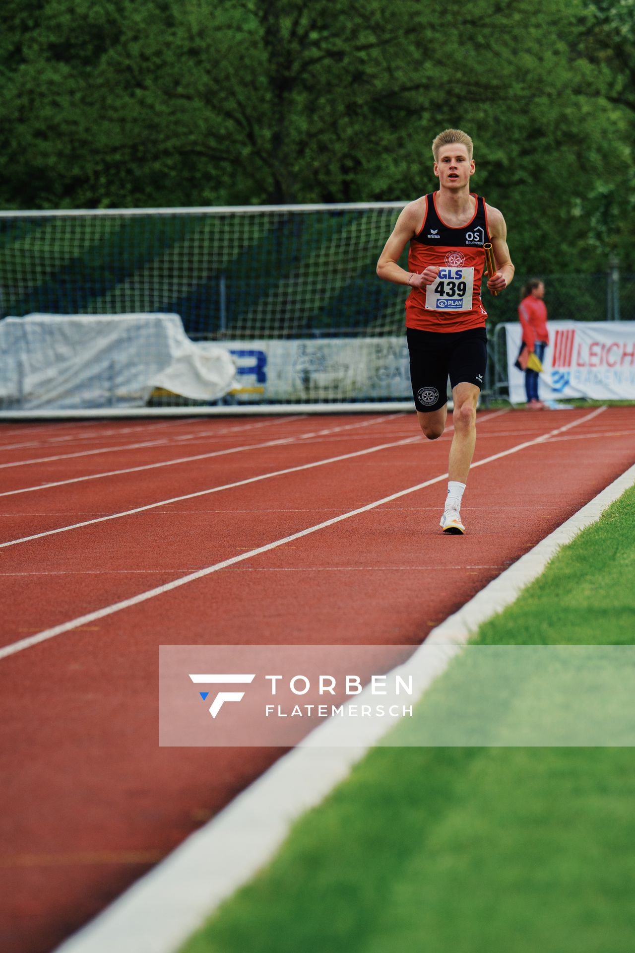 Mika Pikutzki (LG Osnabrueck) am 29.04.2023 bei den deutschen Meisterschaften Langstaffel in Bietigheim-Bissingen