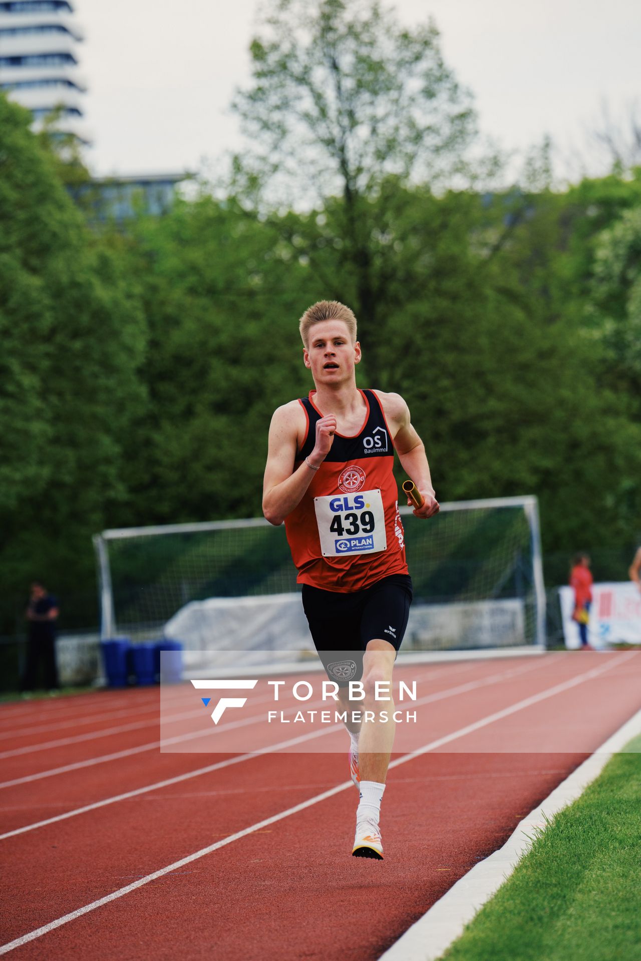 Mika Pikutzki (LG Osnabrueck) am 29.04.2023 bei den deutschen Meisterschaften Langstaffel in Bietigheim-Bissingen