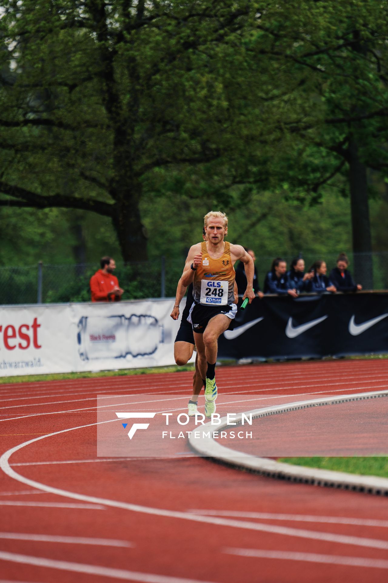Florian Bremm (LSC Hoechstadt/Aisch) am 29.04.2023 bei den deutschen Meisterschaften Langstaffel in Bietigheim-Bissingen