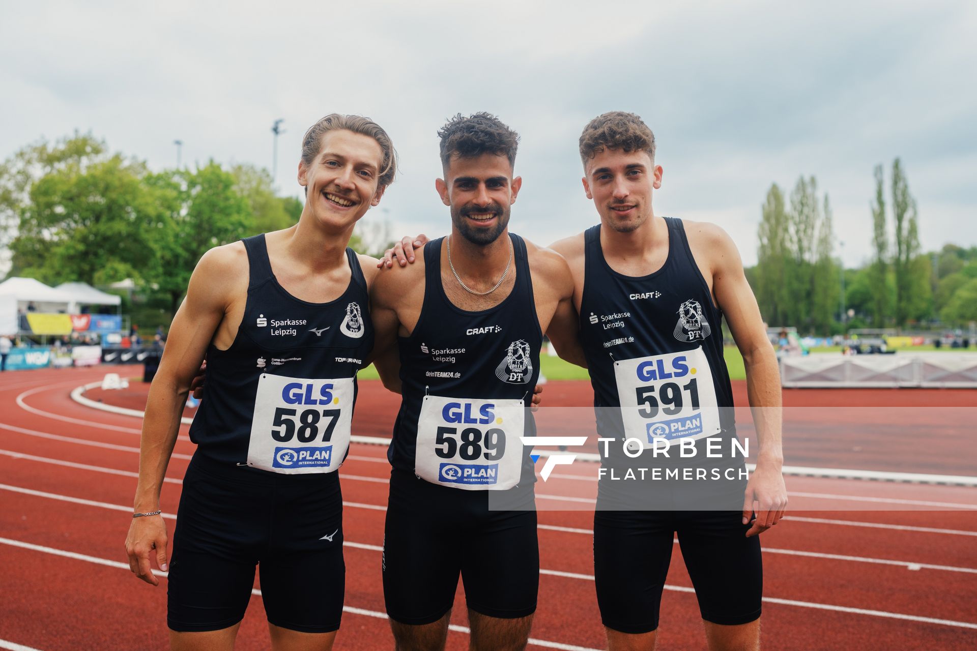 Artur Beimler (SC DHfK Leipzig e.V.), Conrad Kieselberger (SC DHfK Leipzig e.V.), Oliver Kreisel (SC DHfK Leipzig e.V.) am 29.04.2023 bei den deutschen Meisterschaften Langstaffel in Bietigheim-Bissingen