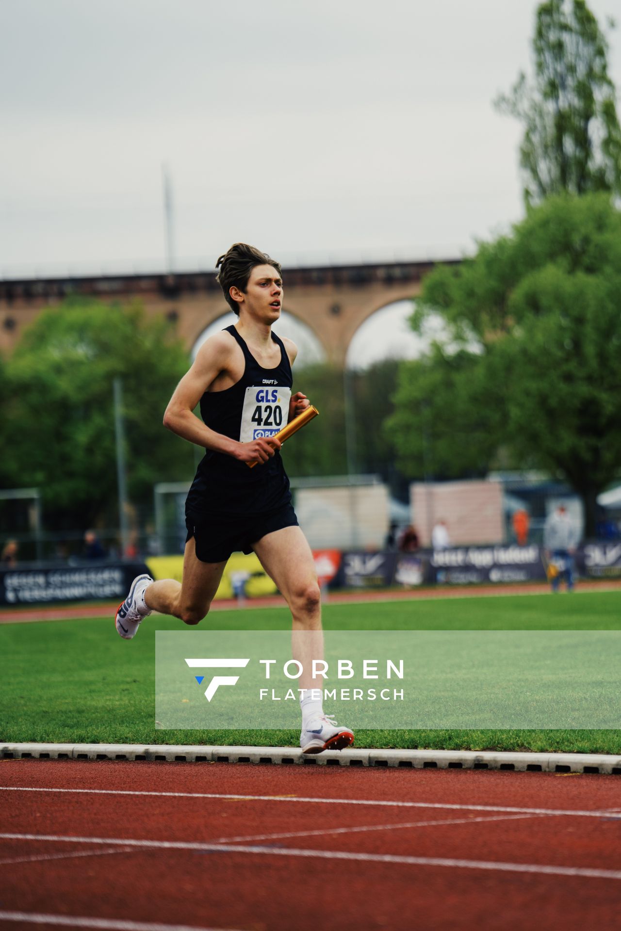 Peter Rothaupt (TV Lilienthal) am 29.04.2023 bei den deutschen Meisterschaften Langstaffel in Bietigheim-Bissingen