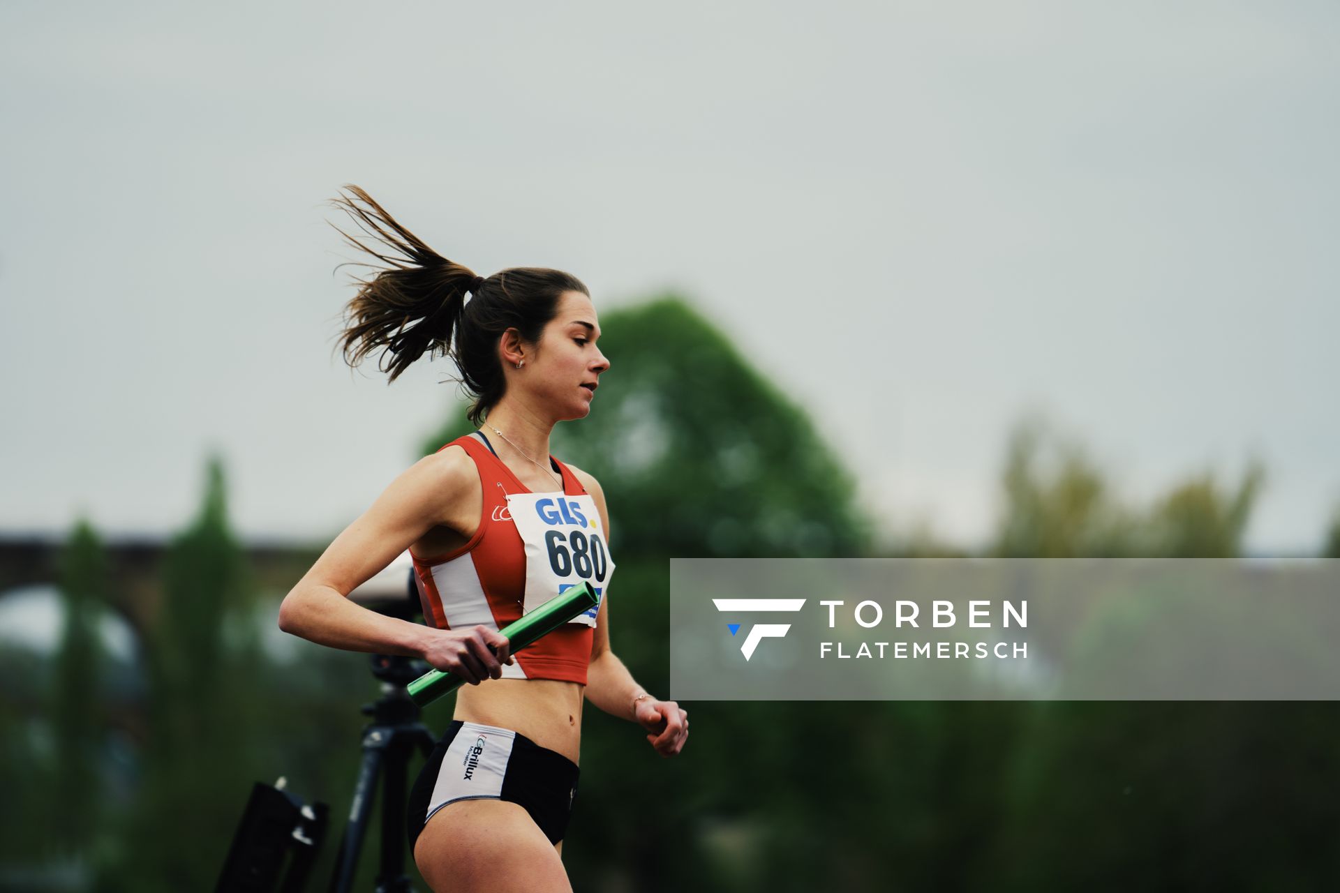 Franziska Dinkelborg (LG Brillux Muenster) am 29.04.2023 bei den deutschen Meisterschaften Langstaffel in Bietigheim-Bissingen