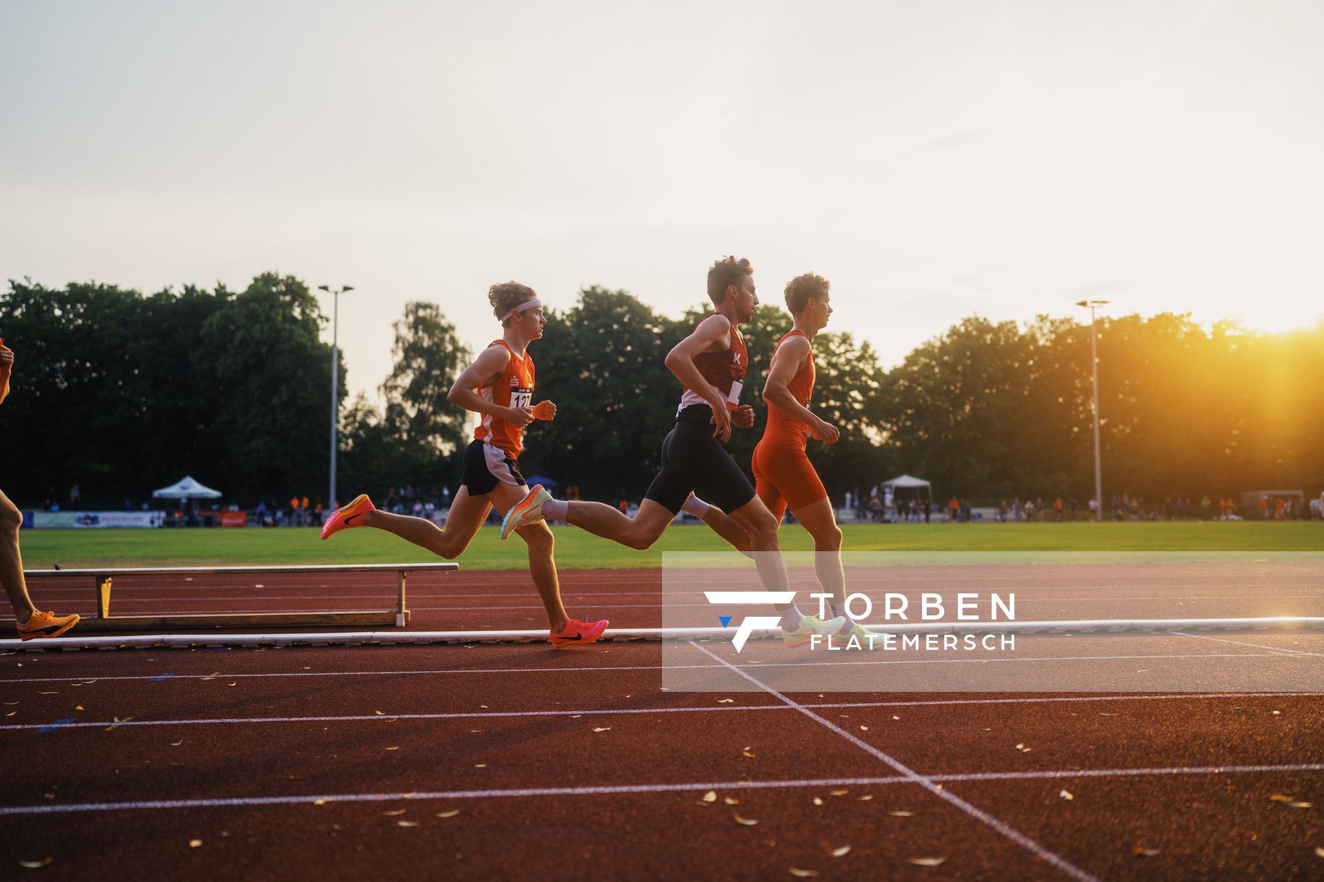 Fabio Heitboehmer (LG Olympia Dortmund), Lorenz Rau (ASC 1990 Breidenbach), Steffen Riestenpatt (TSV Bayer 04 Leverkusen) am 07.06.2023 beim Jump n Run Meeting im Stadion Dortmund-Hacheney in Dortmund