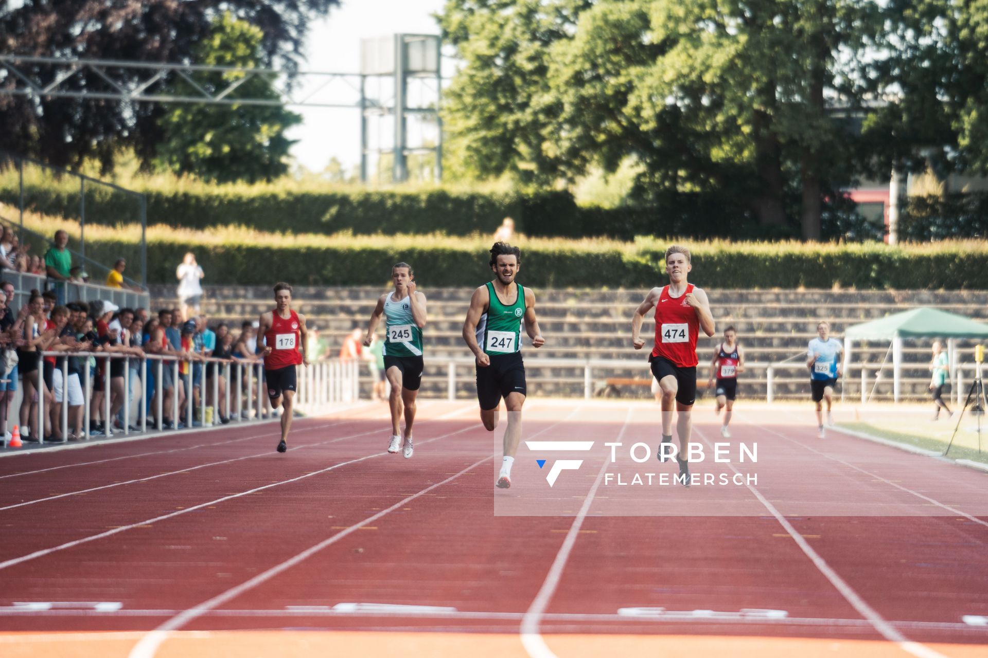 Fabio Borchardt (VfL Eintracht Hannover), Max Husemann (Eintracht Hildesheim), Niclas Jan Kaluza (Eintracht Hildesheim), Thorben Finke (SV Sigiltra Soegel) ueber 400m am 10.06.2023 waehrend den NLV + BLV U20/U16 Landesmeisterschaften im Stadion Berliner Ring in Verden