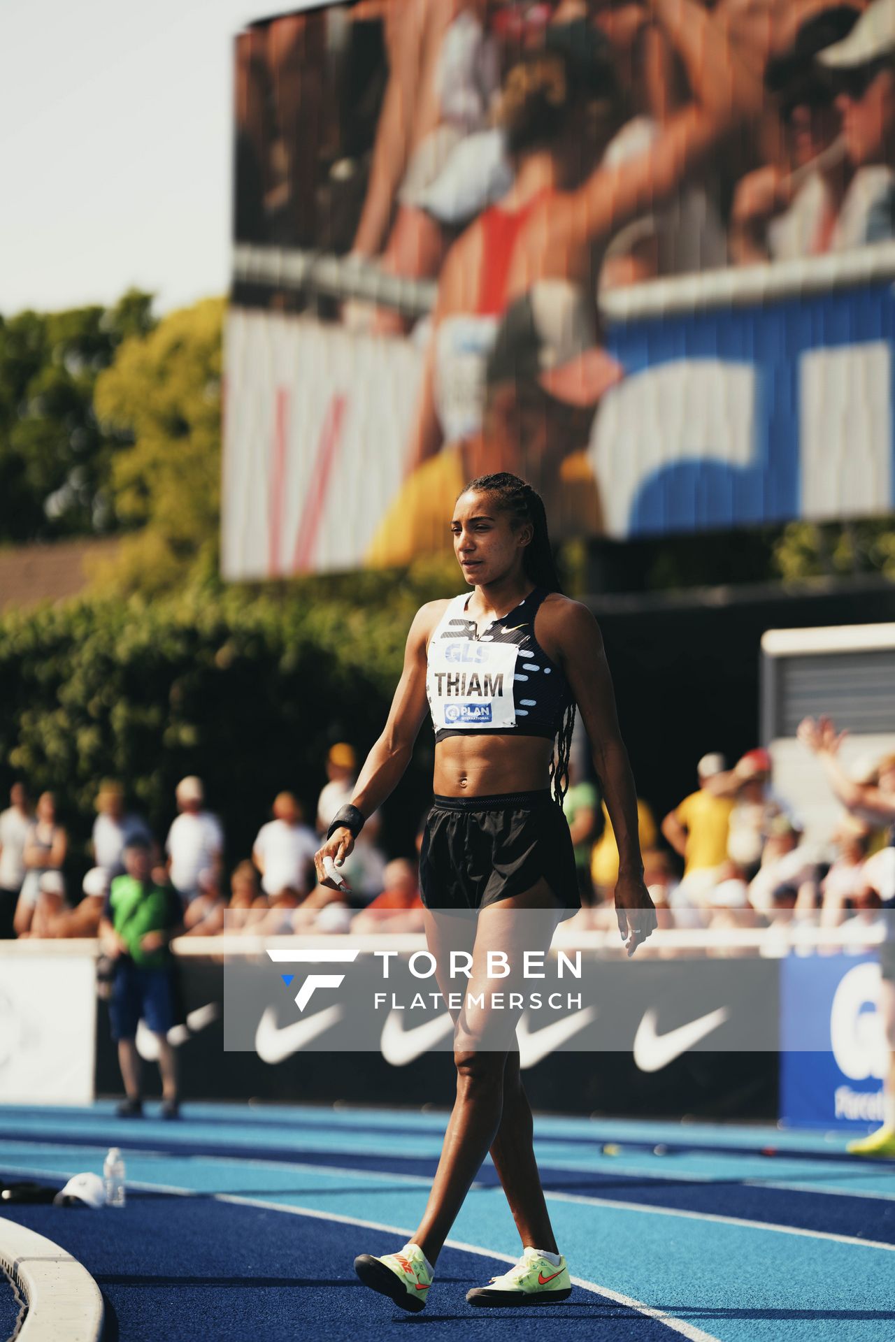 Nafissatou Thiam (BEL/Belgien) beim Kugelstoßen am 17.06.2023 beim Stadtwerke Ratingen Mehrkampf-Meeting im Stadion am Stadionring in Ratingen