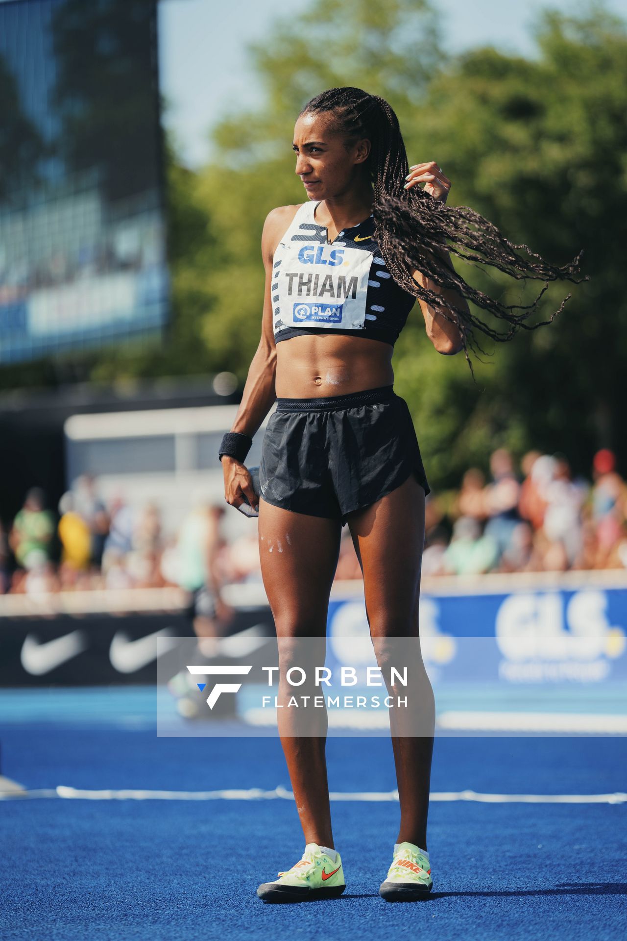 Nafissatou Thiam (BEL/Belgien) beim Kugelstoßen am 17.06.2023 beim Stadtwerke Ratingen Mehrkampf-Meeting im Stadion am Stadionring in Ratingen