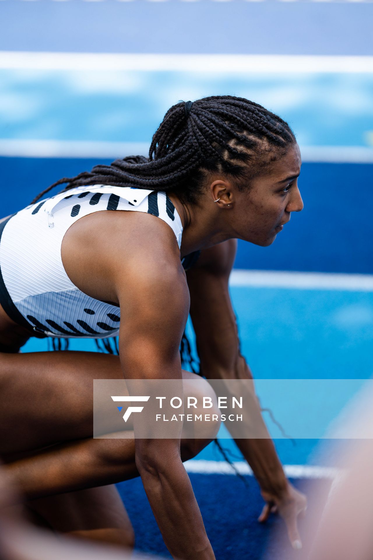 Nafissatou Thiam (BEL/Belgien) ueber 200m am 17.06.2023 beim Stadtwerke Ratingen Mehrkampf-Meeting im Stadion am Stadionring in Ratingen
