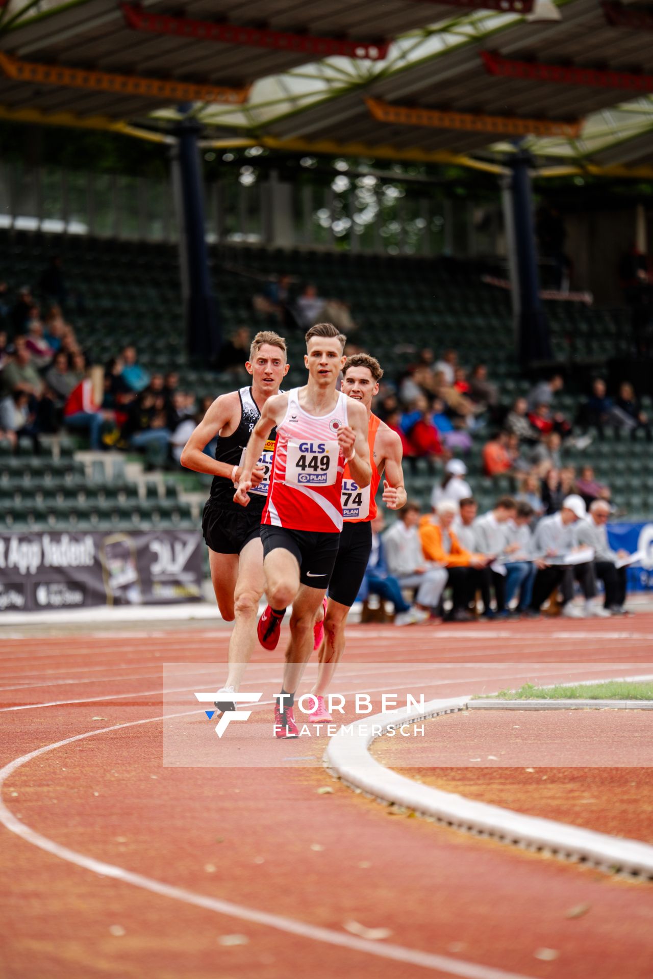 Felix Friedrich (Dresdner SC 1898), Benjamin Dern (Silvesterlauf Trier), Felix Ebel (Emder Laufgemeinschaft) am 01.07.2023 waehrend den deutschen U23 Leichtathletik-Meisterschaften im Jahnstadion in Göttingen