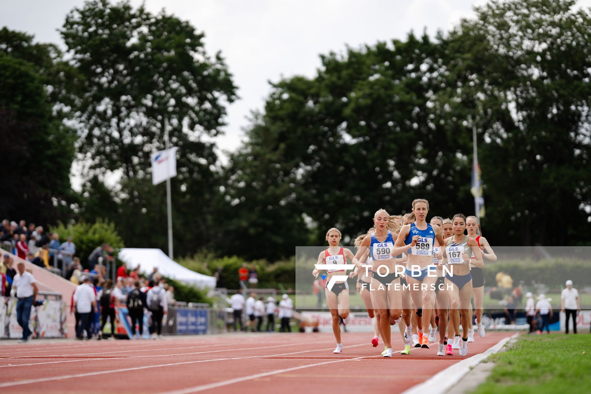 Lisa Merkel (LG Region Karlsruhe), Fabiane Meyer (TV Westfalia Epe), Verena Meisl (TV Wattenscheid 01), Charlotte Augenstein (Athletics Team Karben), Nele Heymann (TuS Haren) am 02.07.2023 waehrend den deutschen U23 Leichtathletik-Meisterschaften im Jahnstadion in Göttingen