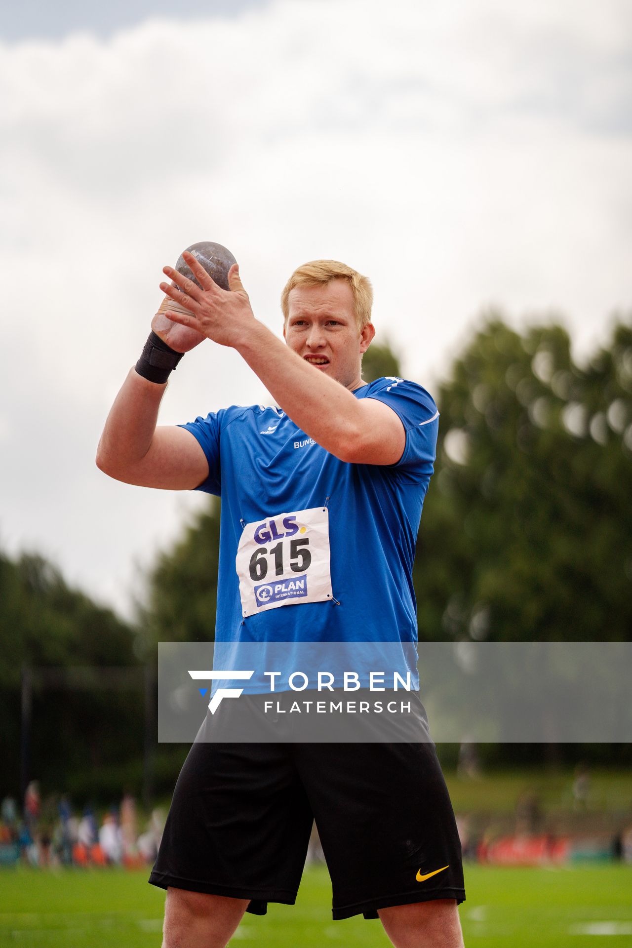 Eric Maihoefer (VfL Sindelfingen) beim Kugelstossen am 02.07.2023 waehrend den deutschen U23 Leichtathletik-Meisterschaften im Jahnstadion in Göttingen