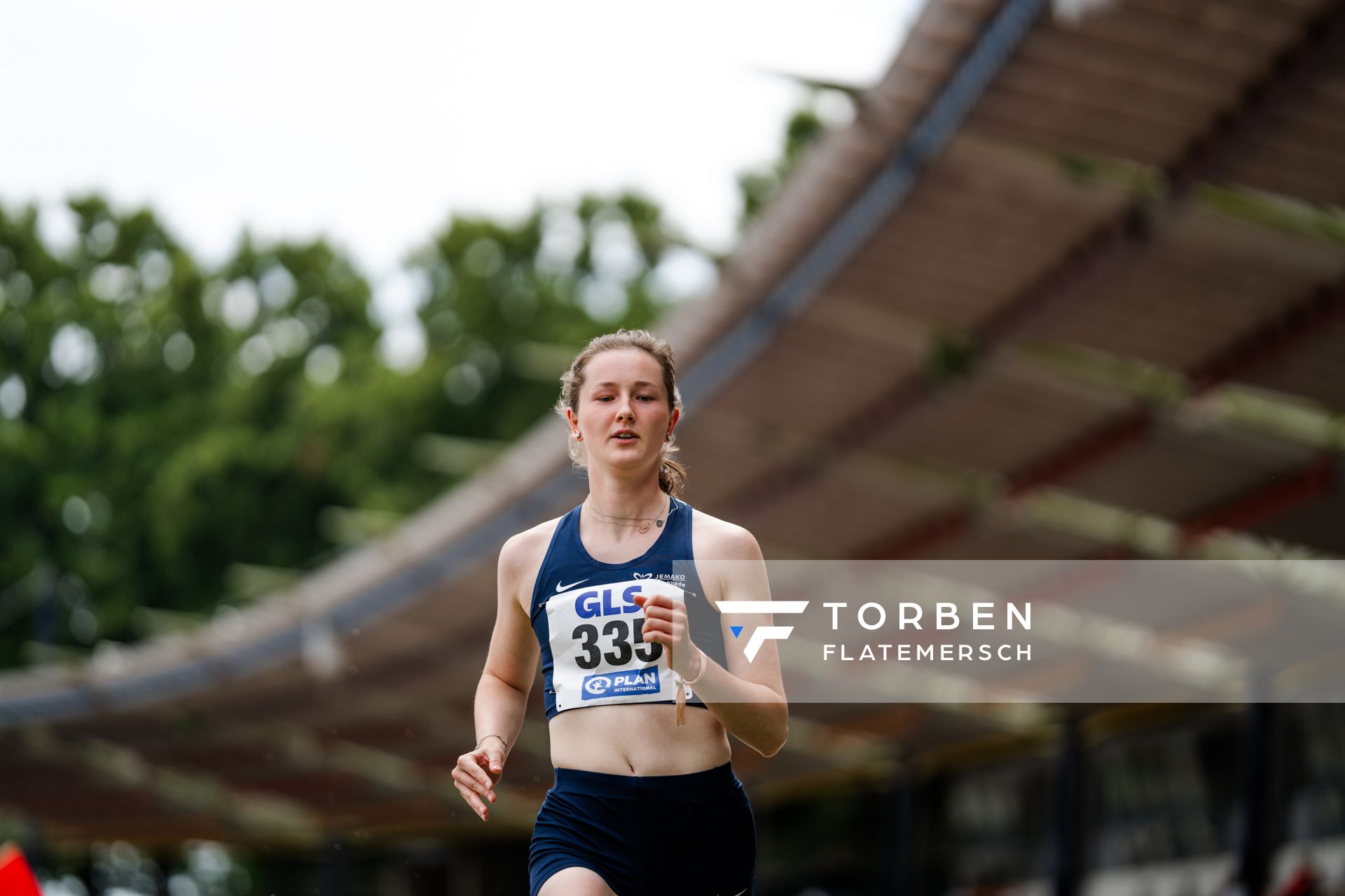 Enie Dangelmaier (LAZ Rhede) am 02.07.2023 waehrend den deutschen U23 Leichtathletik-Meisterschaften im Jahnstadion in Göttingen