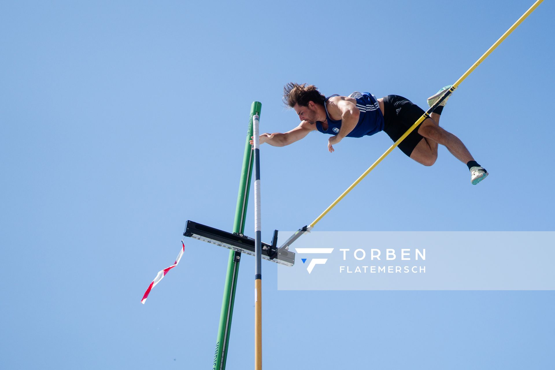 Jan Volkmar (Eschweger TSV) beim Stabhochsprung der Deutschen Leichtathletik-Meisterschaften im Rahmen der Finals 2023 Rhein-Ruhr am 07.07.2023 am Rheinufer in Duesseldorf