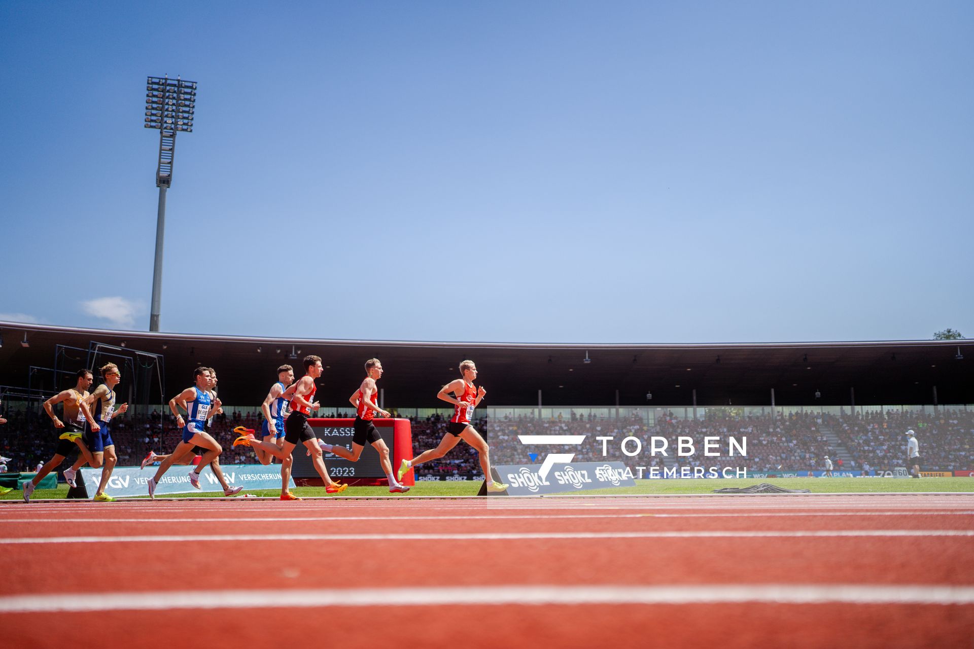 1500m Halbfinale der Männer mit Max Dieterich (LG Braunschweig), Marius Probst (TV Wattenscheid 01), Maximilian Feist (TV Wattenscheid01), Marc Tortell (Athletics Team Karben) während der 113. Deutschen Leichtathletik-Meisterschaften am 08.07.2023 im Auestadion in Kassel