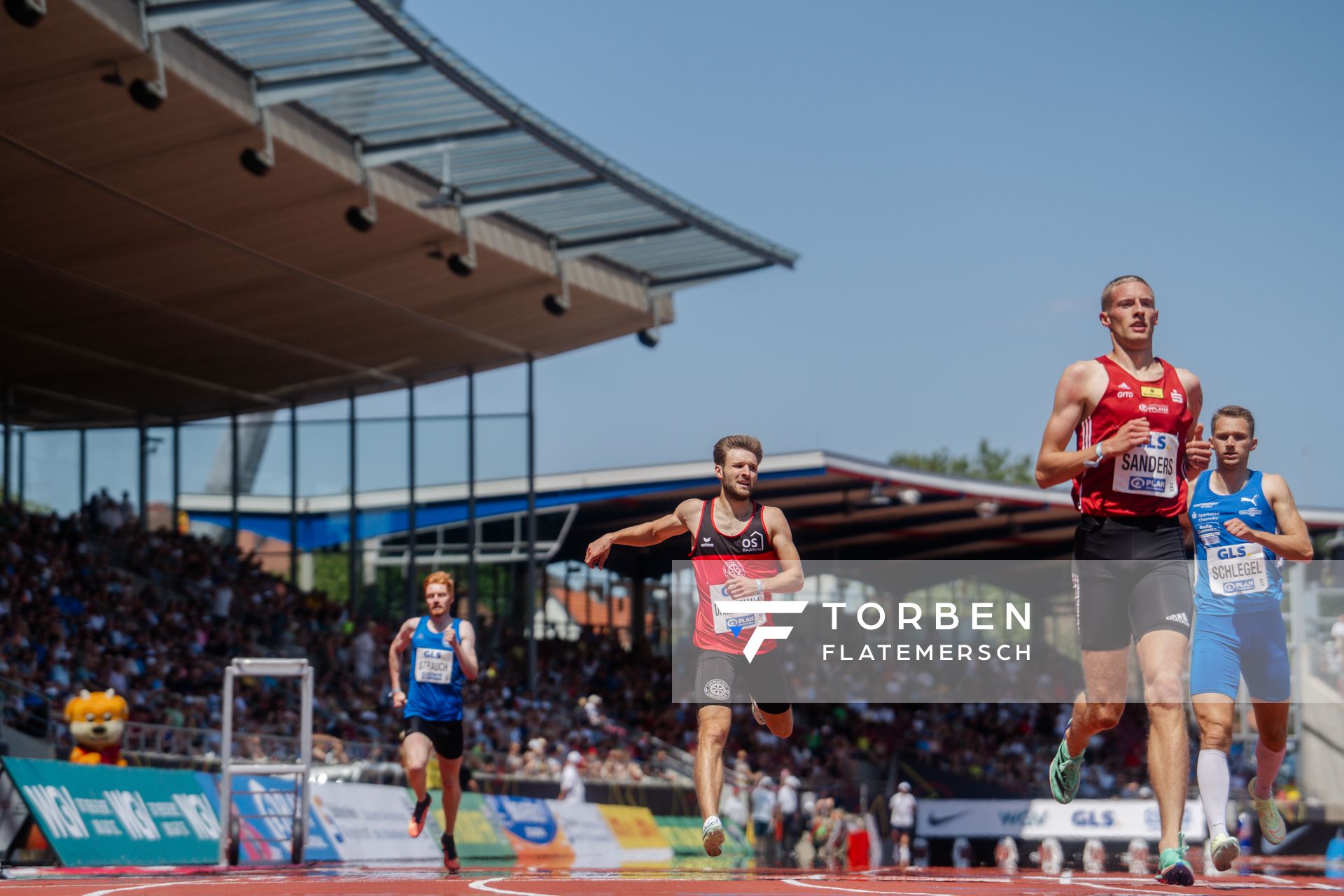 Fabian Dammermann (LG Osnabrueck) ueber 400m während der 113. Deutschen Leichtathletik-Meisterschaften am 08.07.2023 im Auestadion in Kassel