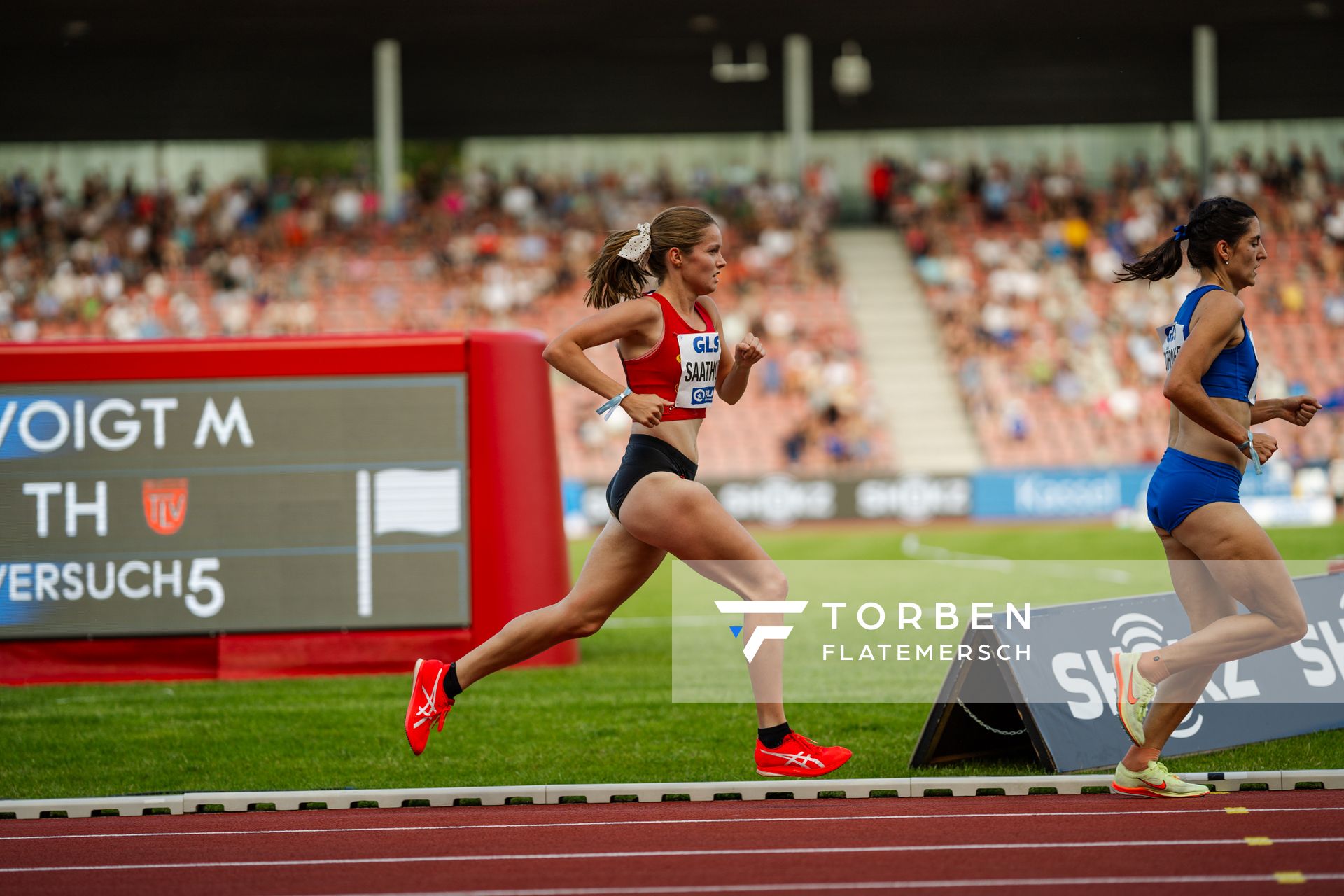 Katharina Saathoff (Braunschweiger Laufclub) während der 113. Deutschen Leichtathletik-Meisterschaften am 08.07.2023 im Auestadion in Kassel