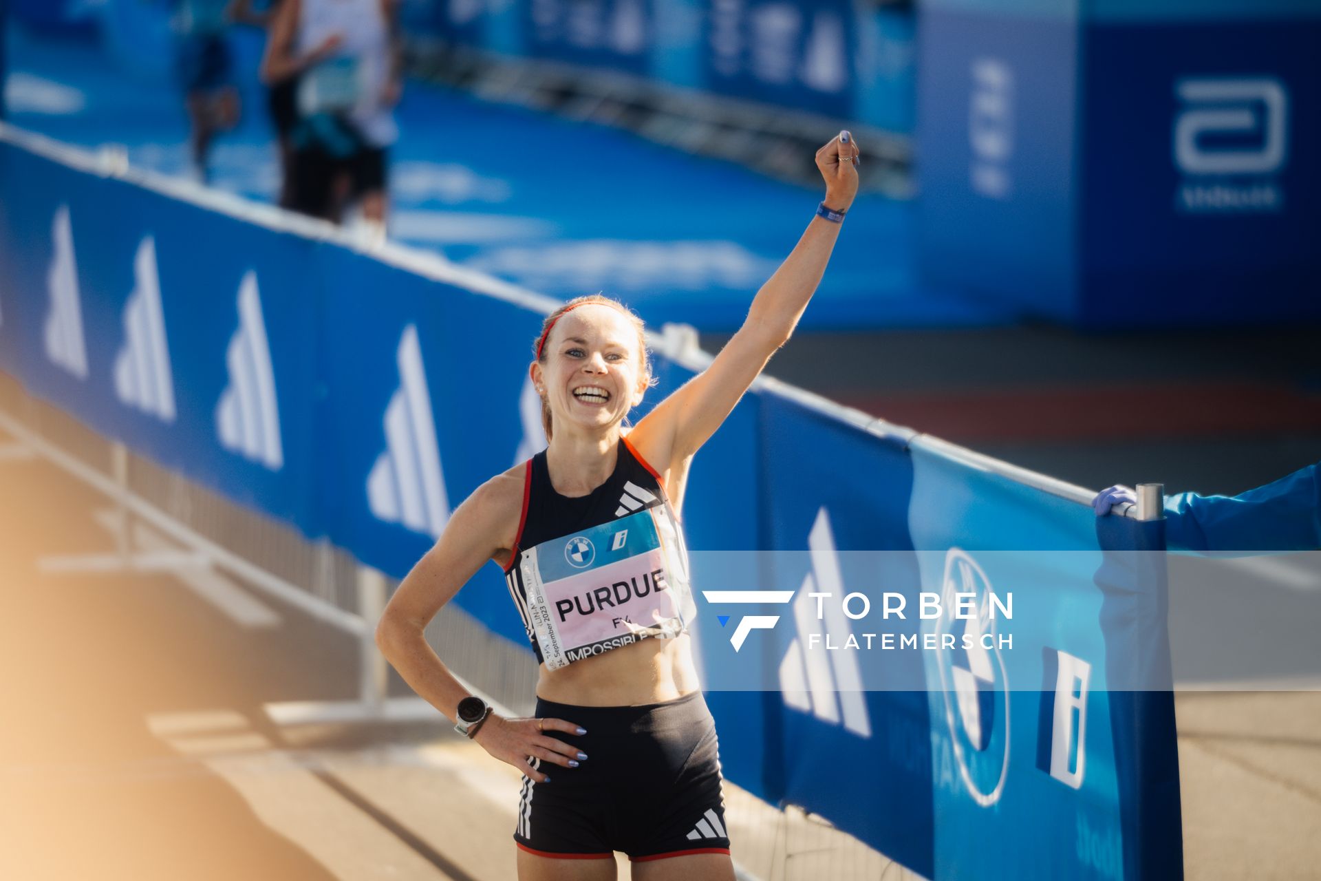 Charlotte Purdue (GBR/Great Britain) am 24.09.2023 beim Berlin Marathon in Berlin