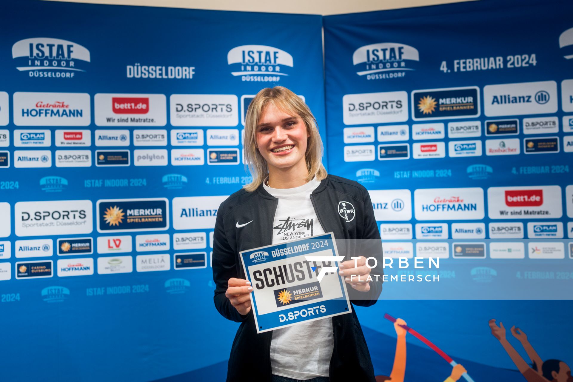 Franziska Schuster (GER) während der internationalen Pressekonferenz zum 4. ISTAF INDOOR Düsseldorf am 02.02.2024 im Meliá Hotel in Düsseldorf