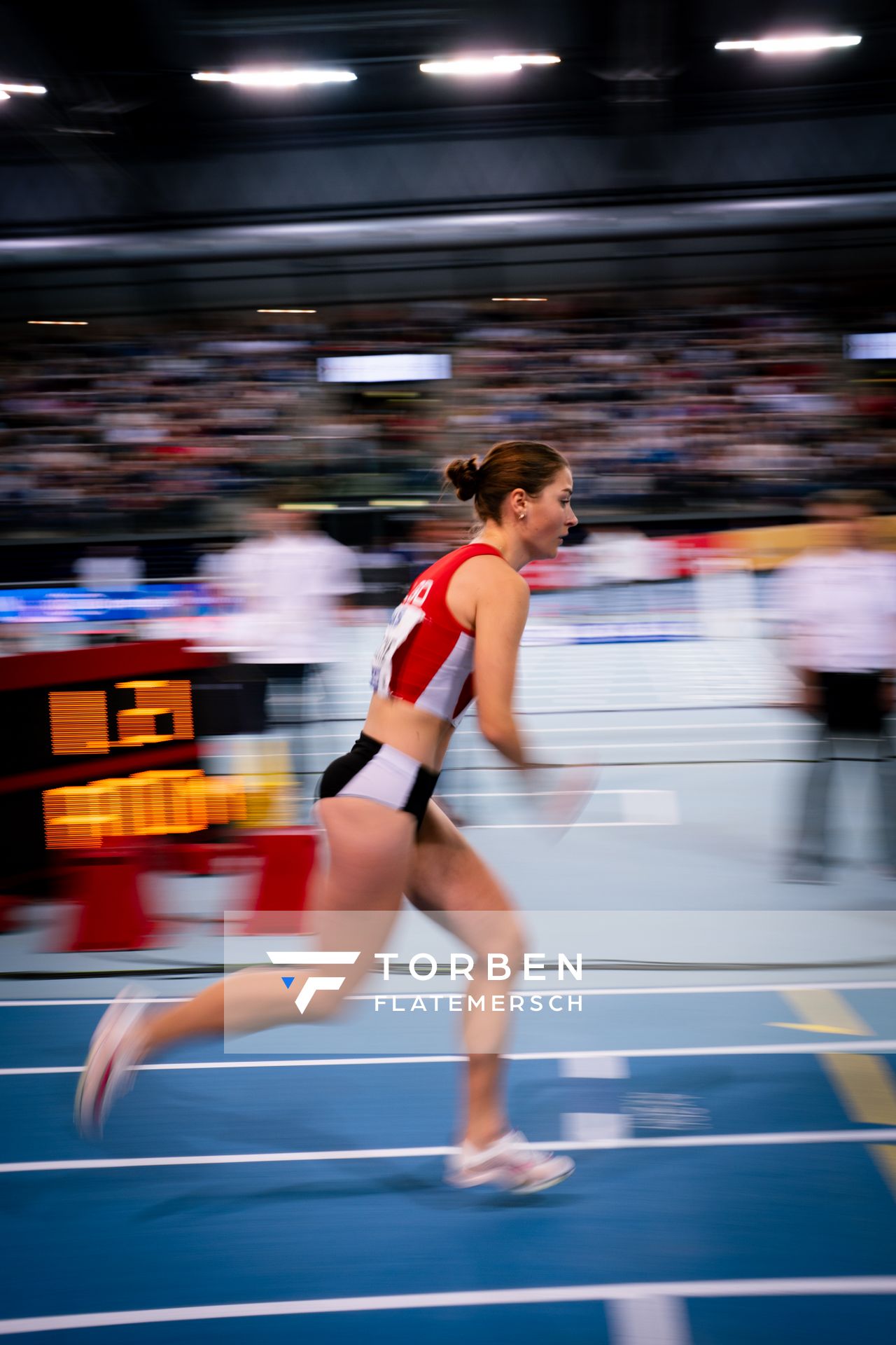 Carolin Bothe (LG Olympia Dortmund) am 17.02.2024 während den 71. Deutschen Leichtathletik-Hallenmeisterschaften in der QUARTERBACK Immobilien ARENA in Leipzig