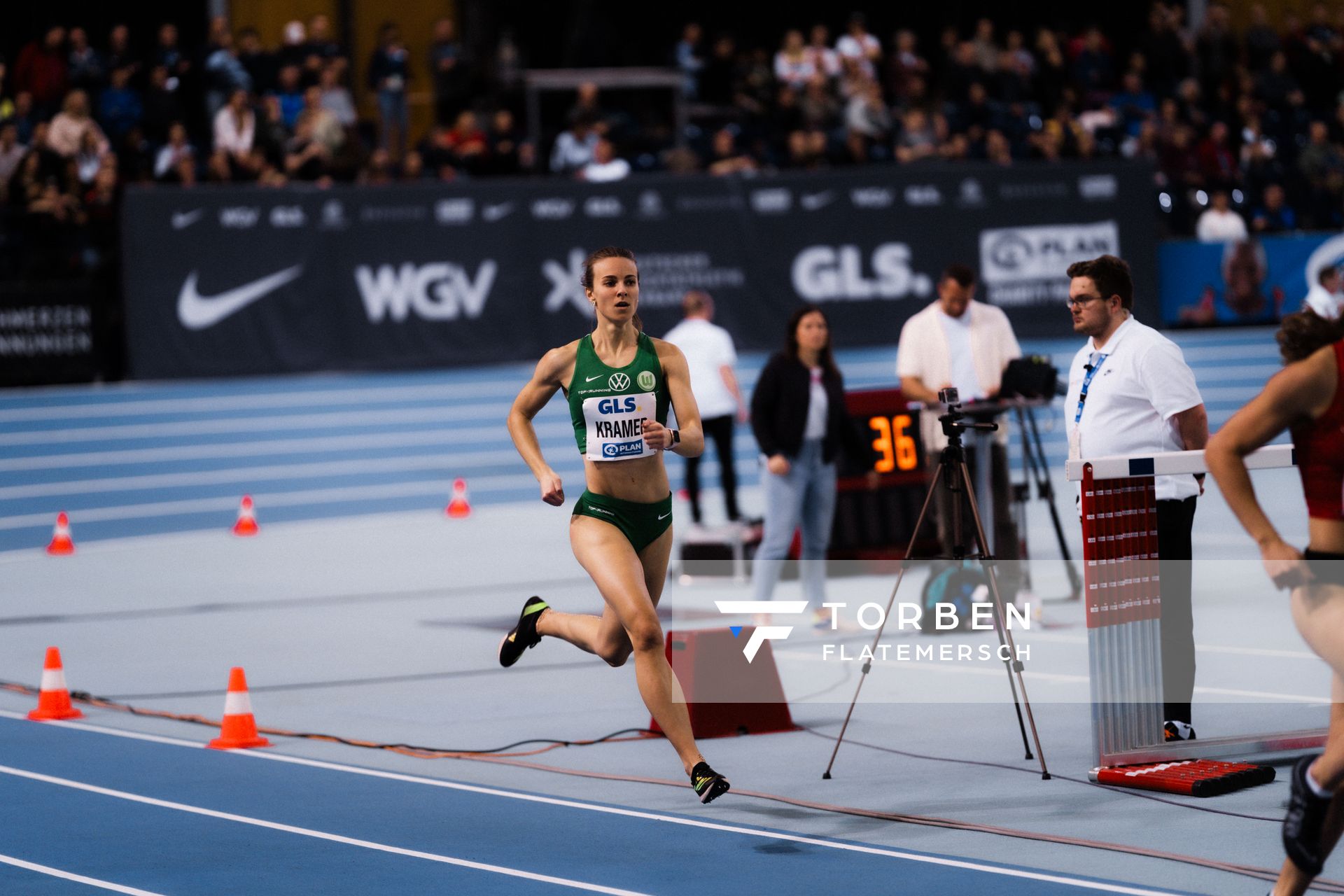 Pernilla Kramer (VfL Wolfsburg) im 400m Halbfinale am 17.02.2024 während den 71. Deutschen Leichtathletik-Hallenmeisterschaften in der QUARTERBACK Immobilien ARENA in Leipzig