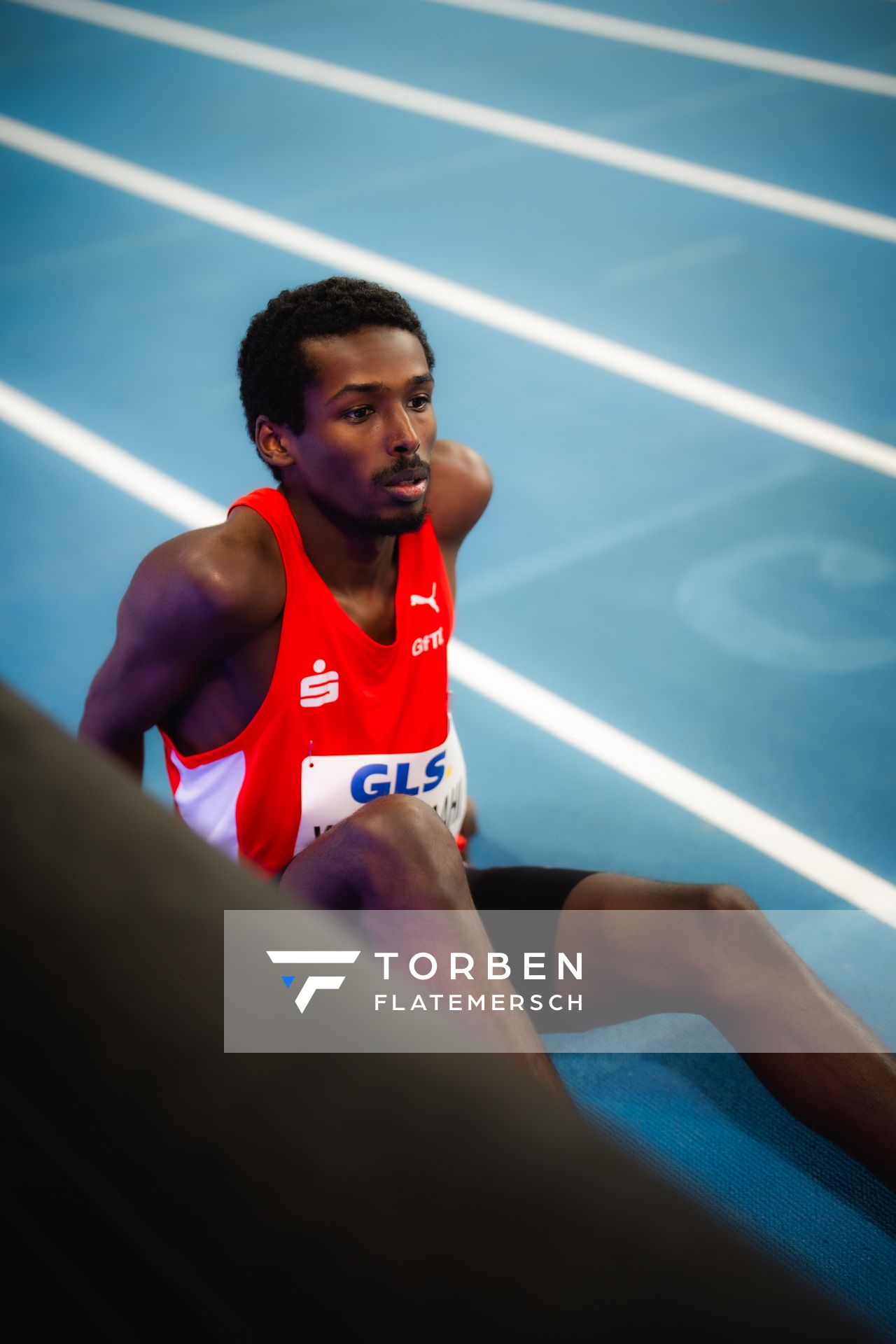 Yassin Abdilaahi (LG Olympia Dortmund) vor dem 3000m Finale  am 17.02.2024 während den 71. Deutschen Leichtathletik-Hallenmeisterschaften in der QUARTERBACK Immobilien ARENA in Leipzig