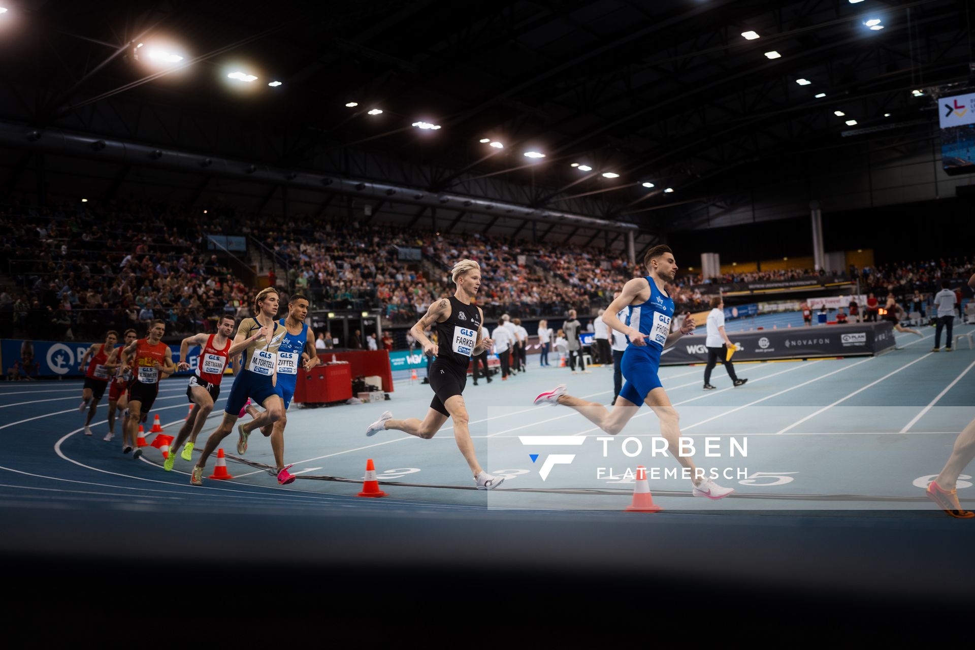 Marius Probst (TV Wattenscheid 01), Robert Farken (SC DHfK Leipzig e.V.), Florian Zittel (TV Wattenscheid 01), Marc Tortell (Athletics Team Karben), Marco Sietmann (LG Brillux Münster) am 18.02.2024 während den 71. Deutschen Leichtathletik-Hallenmeisterschaften in der QUARTERBACK Immobilien ARENA in Leipzig