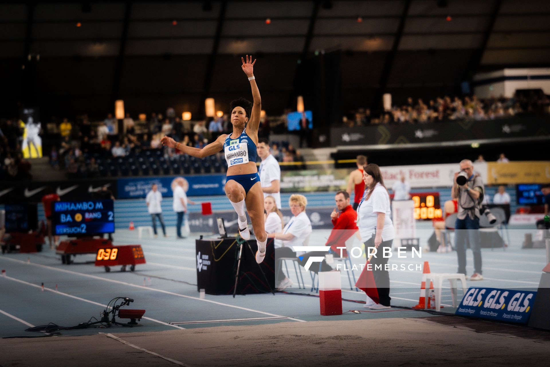 Malaika Mihambo (LG Kurpfalz) im Weitsprung am 18.02.2024 während den 71. Deutschen Leichtathletik-Hallenmeisterschaften in der QUARTERBACK Immobilien ARENA in Leipzig