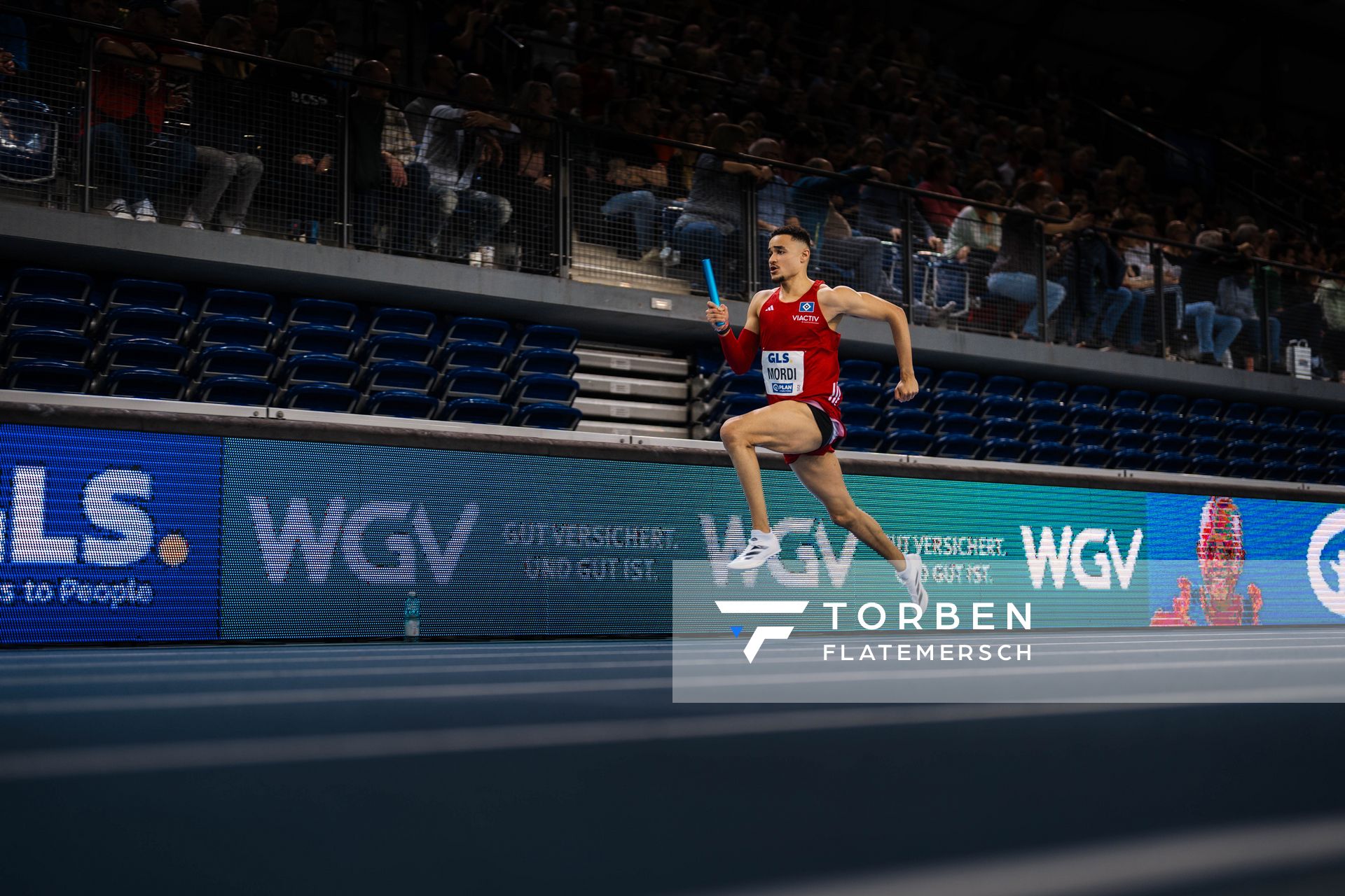 Manuel Mordi (Hamburger SV) in der 4x200m Staffel am 18.02.2024 während den 71. Deutschen Leichtathletik-Hallenmeisterschaften in der QUARTERBACK Immobilien ARENA in Leipzig