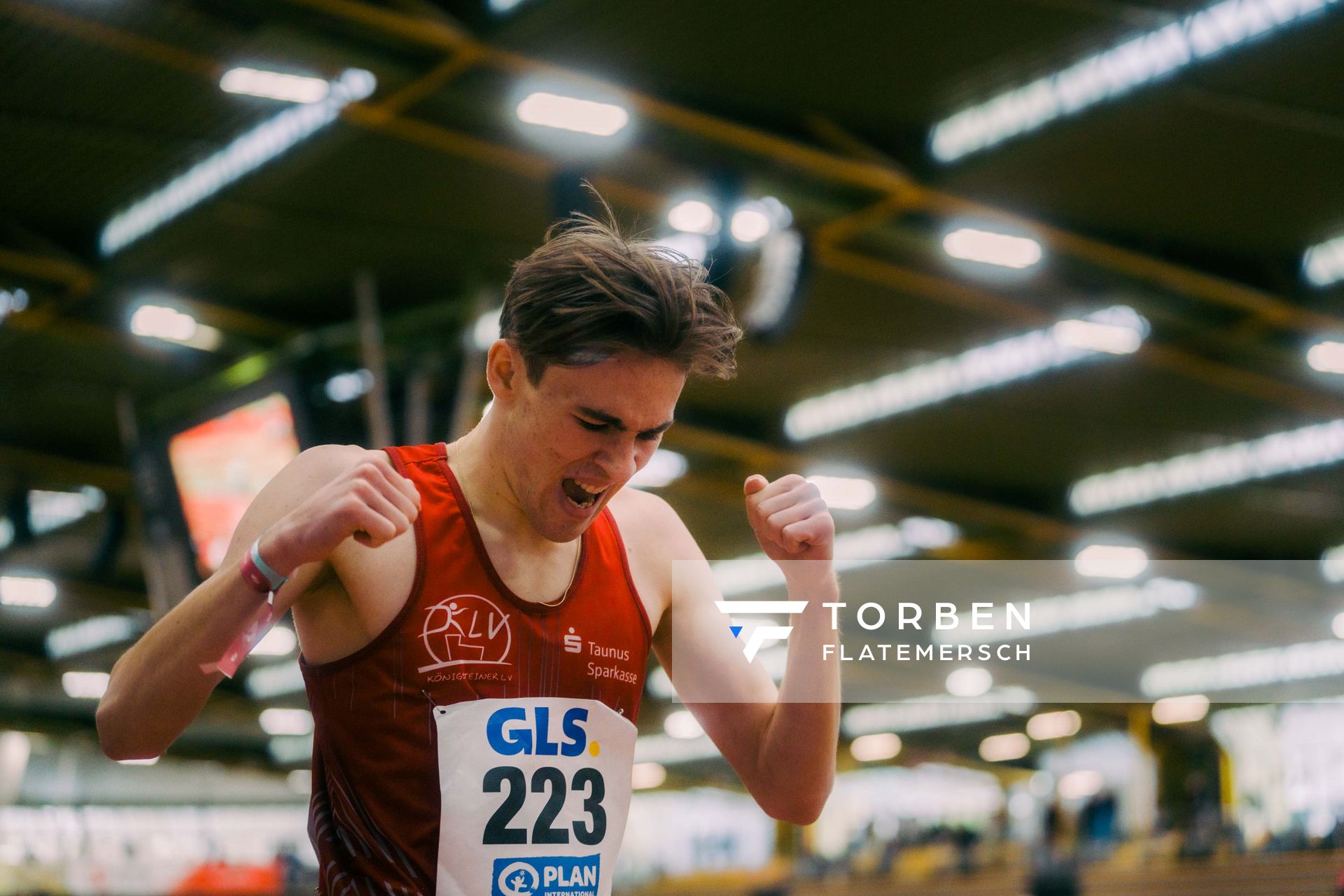 Louis Buschbeck (Königsteiner LV) waehrend der 55. Deutsche Jugend-Hallenmeisterschaften U20 am 25.02.2024 in der Helmut-Körnig-Halle in Dortmund