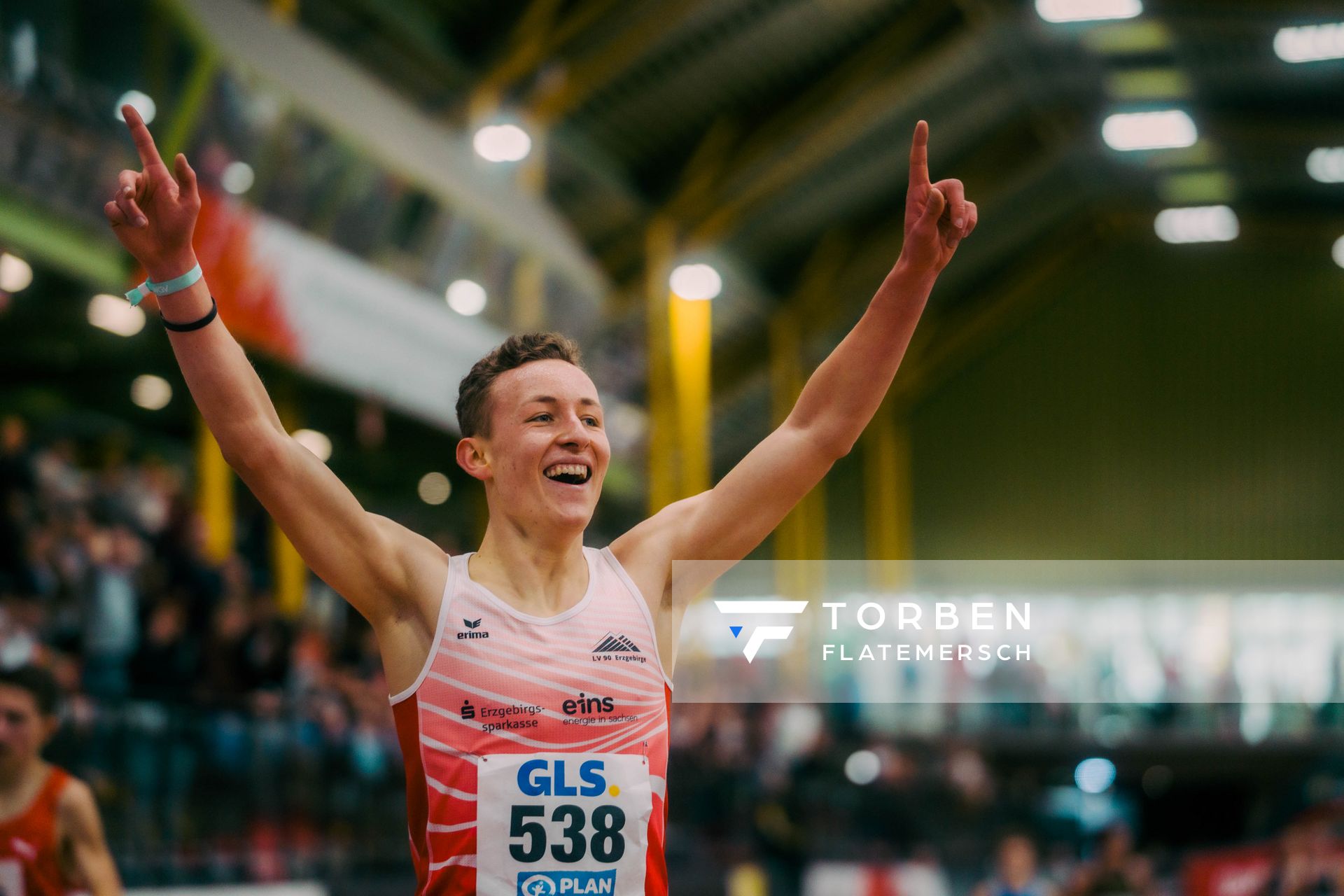 Christopher Arnold (LV 90 Erzgebirge) waehrend der 55. Deutsche Jugend-Hallenmeisterschaften U20 am 25.02.2024 in der Helmut-Körnig-Halle in Dortmund