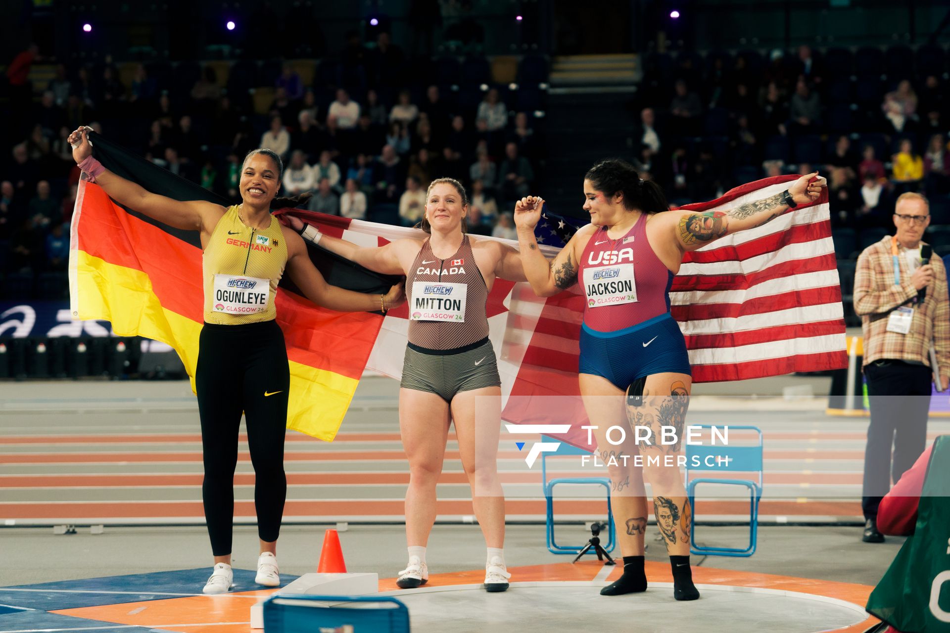 Yemisi Ogunleye (GER/Germany), Sarah Mitton (CAN/Canada), Chase Jackson (USA/United States of America) beim Kugelstoßen am 01.03.2024 bei den World Athletics Indoor Championships in Glasgow (Schottland / Vereinigtes Königreich)