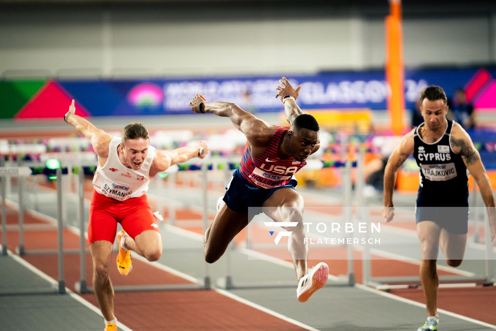 Jakub Szymanski (POL/Poland), Grant Holloway (USA/United States of America) im 60 Hürden Finale am 02.03.2024 bei den World Athletics Indoor Championships in Glasgow (Schottland / Vereinigtes Königreich)